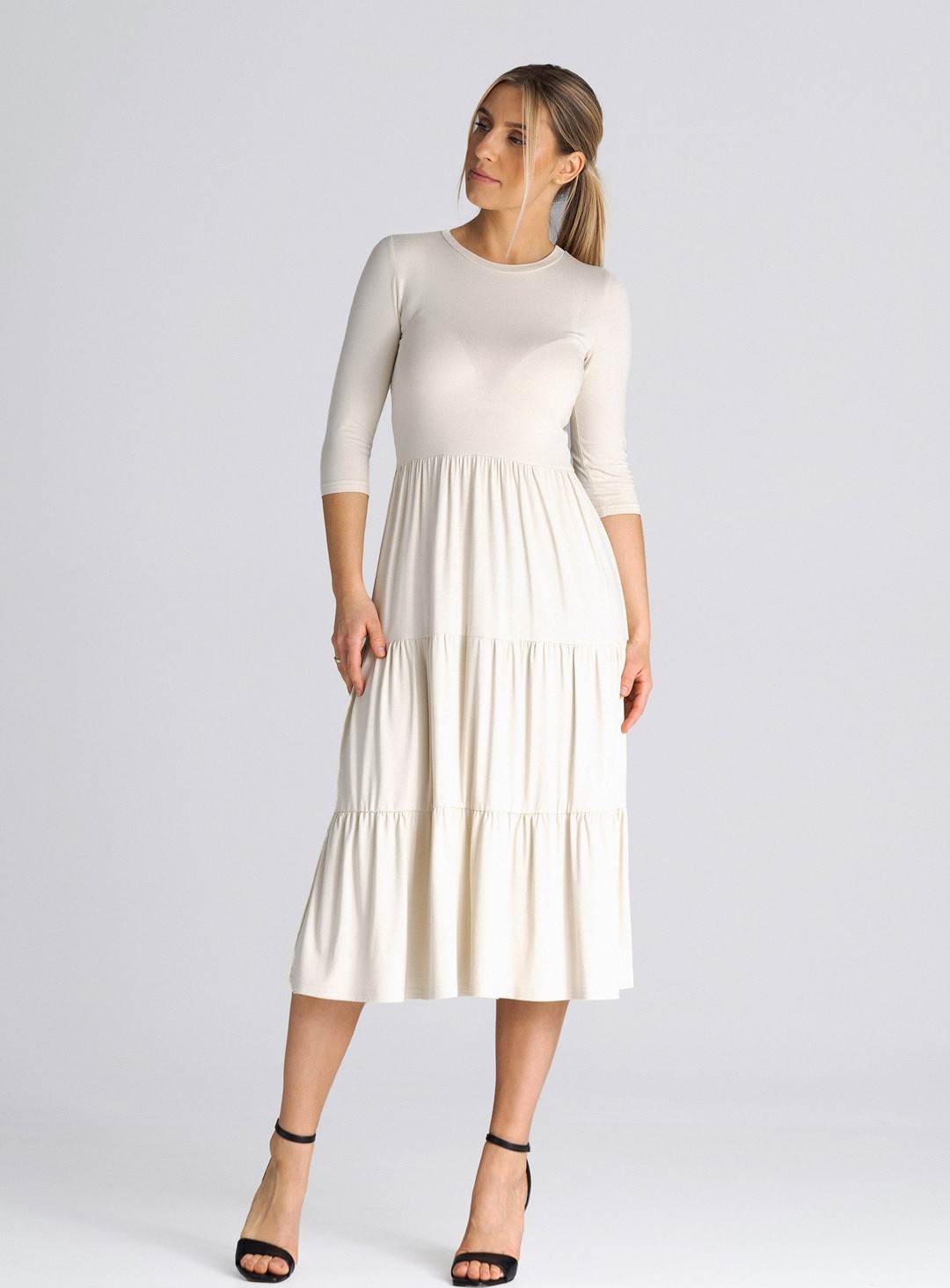 Svetlobéžové midi šaty s volánmi M943 Beige Veľkosť: S