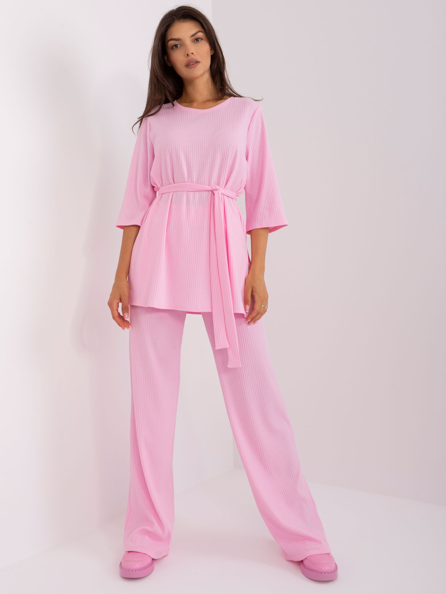 Svetloružový ležérny komplet -LK-KMPL-509389.28P-light pink Veľkosť: S/M
