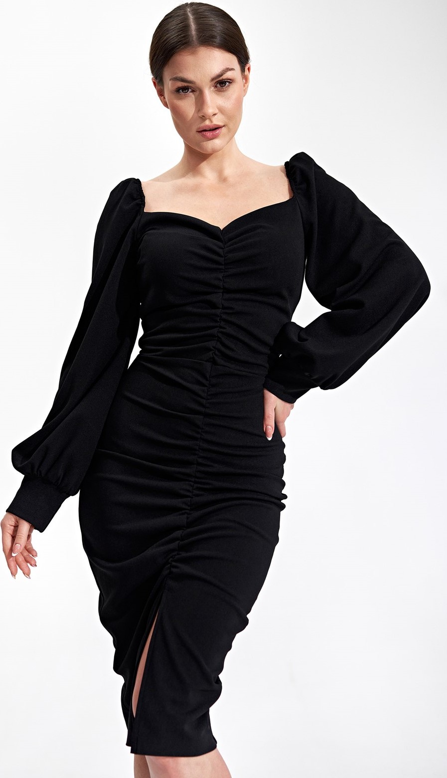 Čierne nariasené midi šaty M871 Black Veľkosť: M