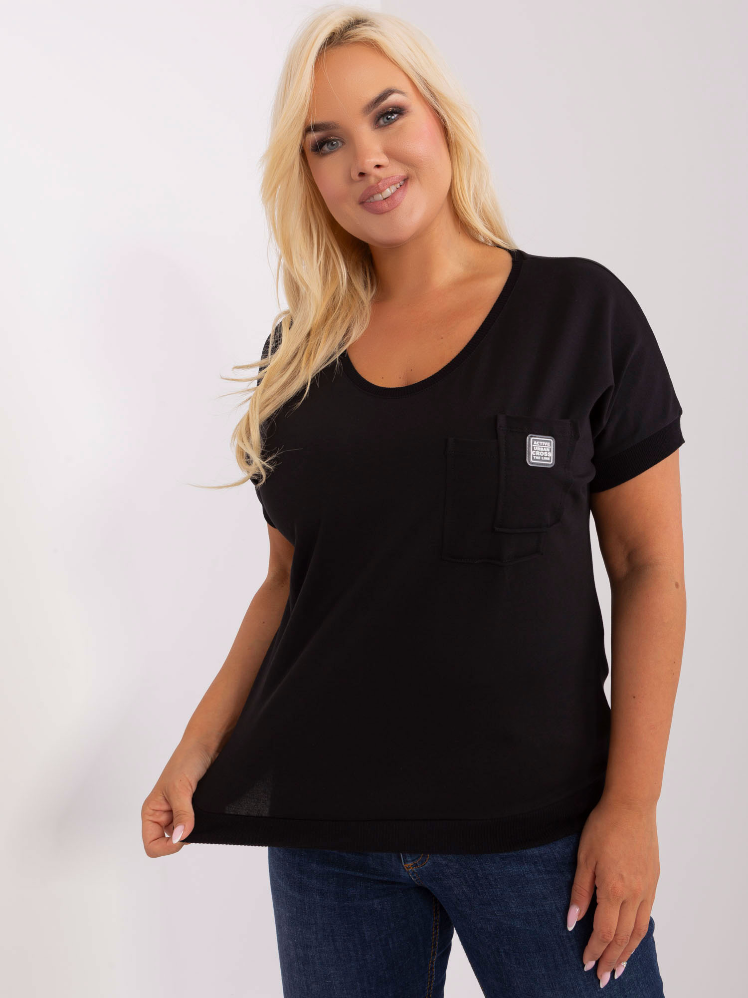 Čierne jednofarebné tričko RV-BZ-8959.75P-black Veľkosť: ONE SIZE