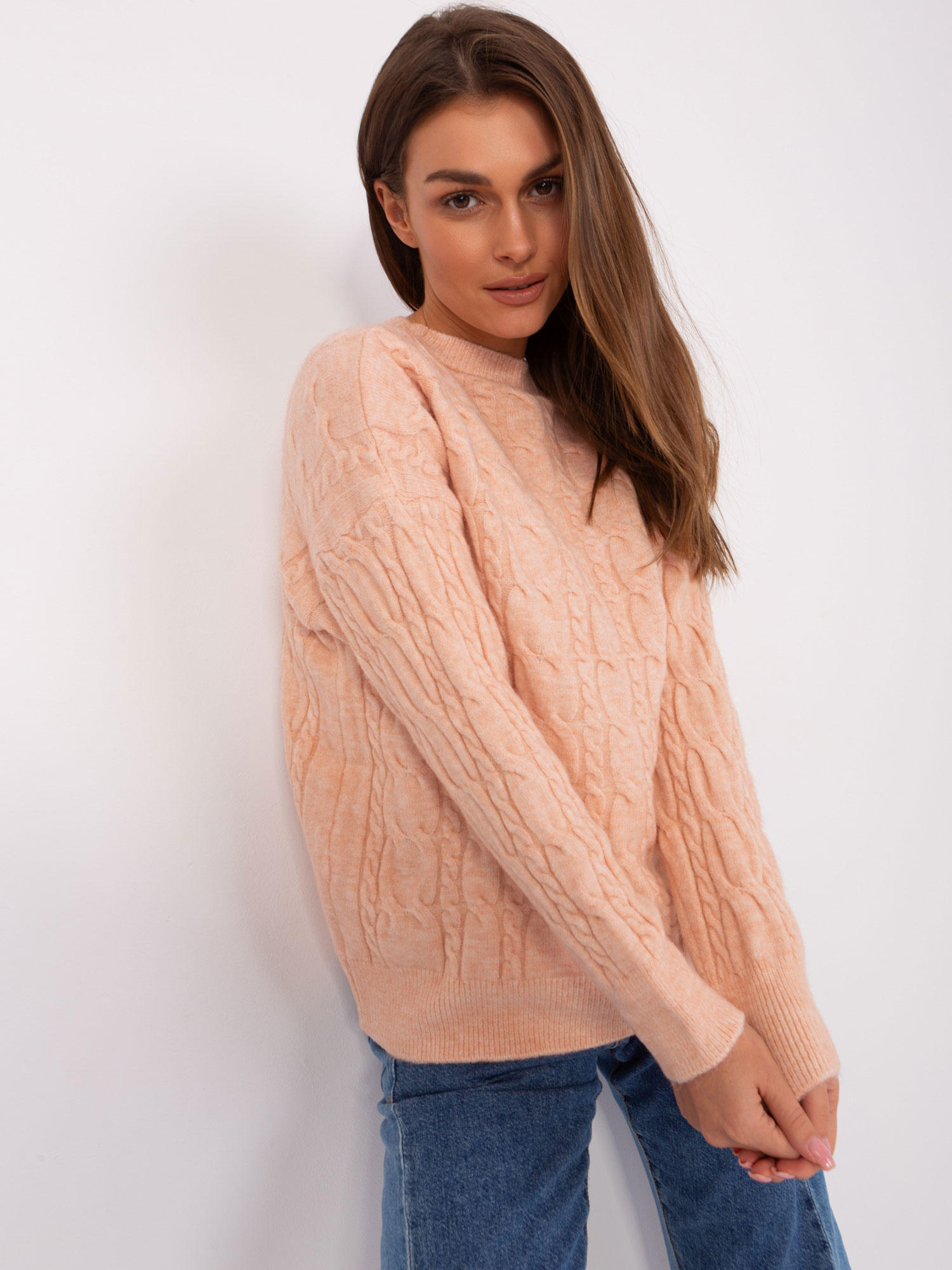 Marhuľový teplý sveter so vzorom -AT-SW-2335-1.68P-peach Veľkosť: ONE SIZE