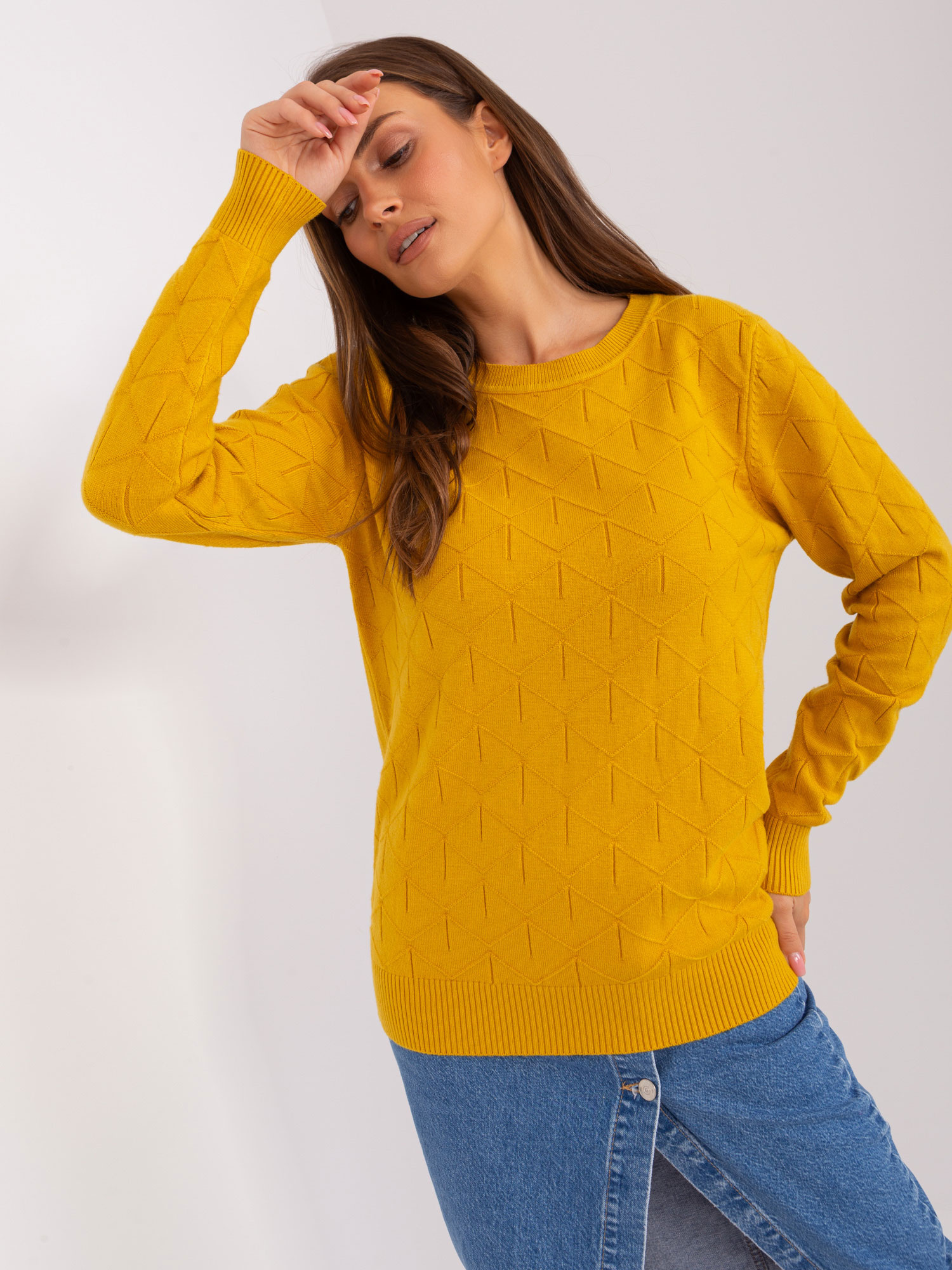 Žltý klasický sveter -AT-SW-232901.25X-dark yellow Veľkosť: ONE SIZE