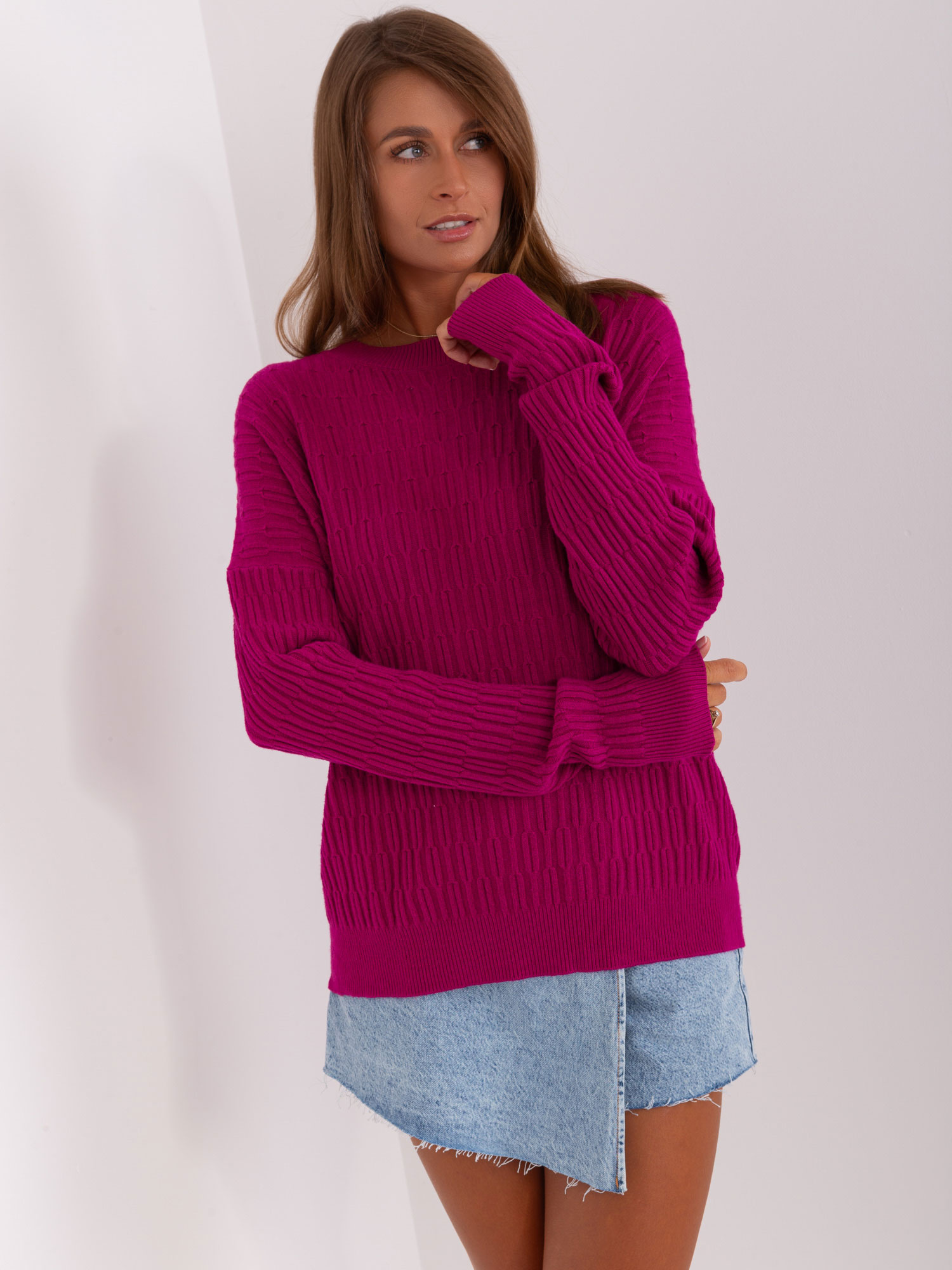Fuchsiový vzorovaný sveter SARA -AT-SW-2338.14P-purple Veľkosť: ONE SIZE