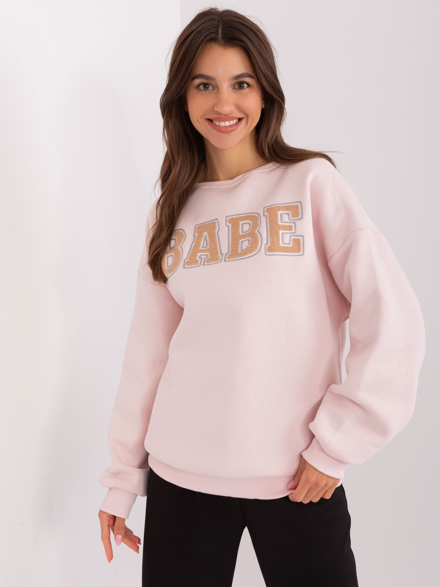 Svetloružová oversize mikina BABE -EM-BL-617-11.32-light pink Veľkosť: ONE SIZE