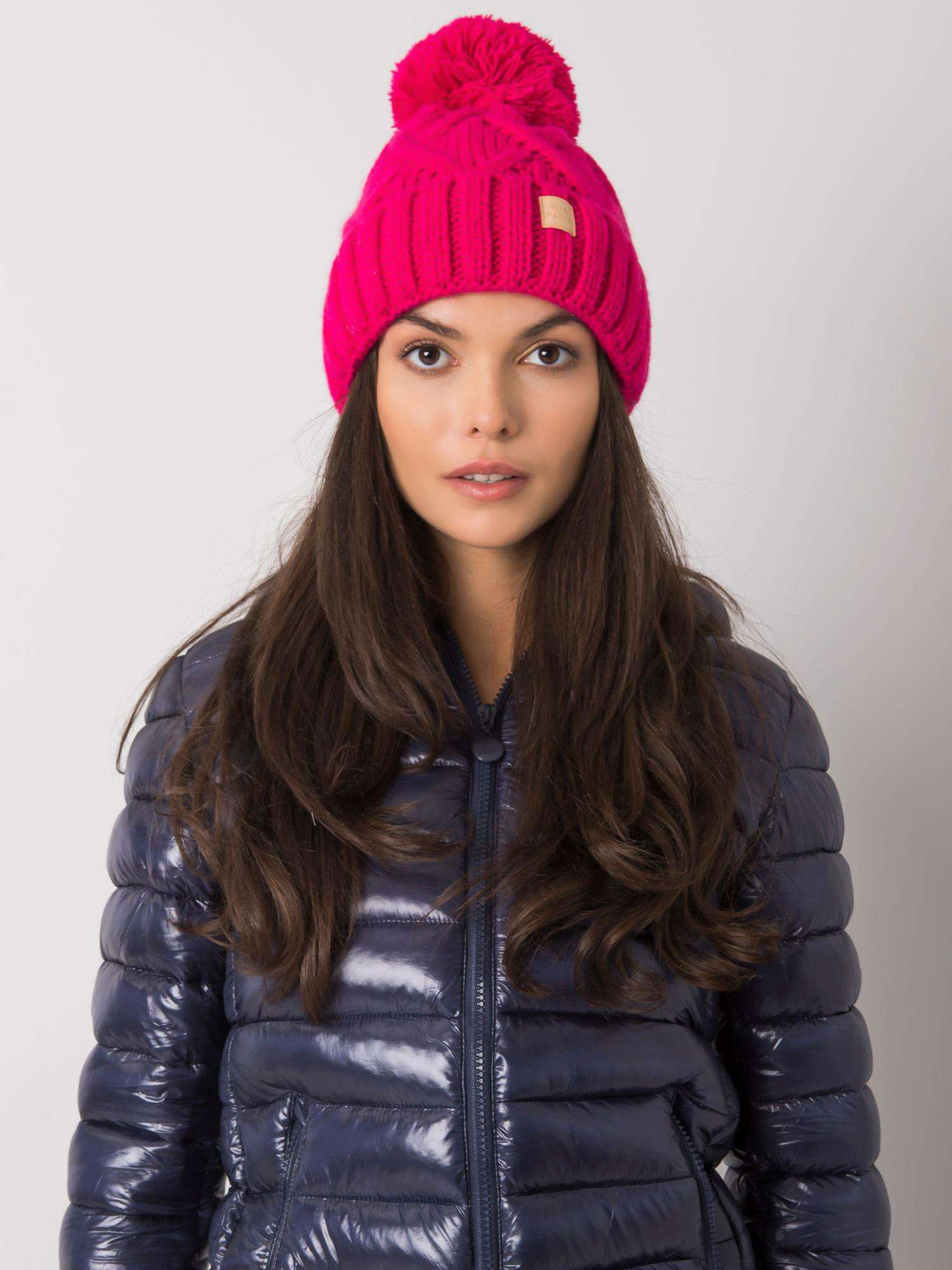 Fuchsiová čiapka s vrkočovým vzorom JK-SK-31.18-fuchsia pink Veľkosť: ONE SIZE
