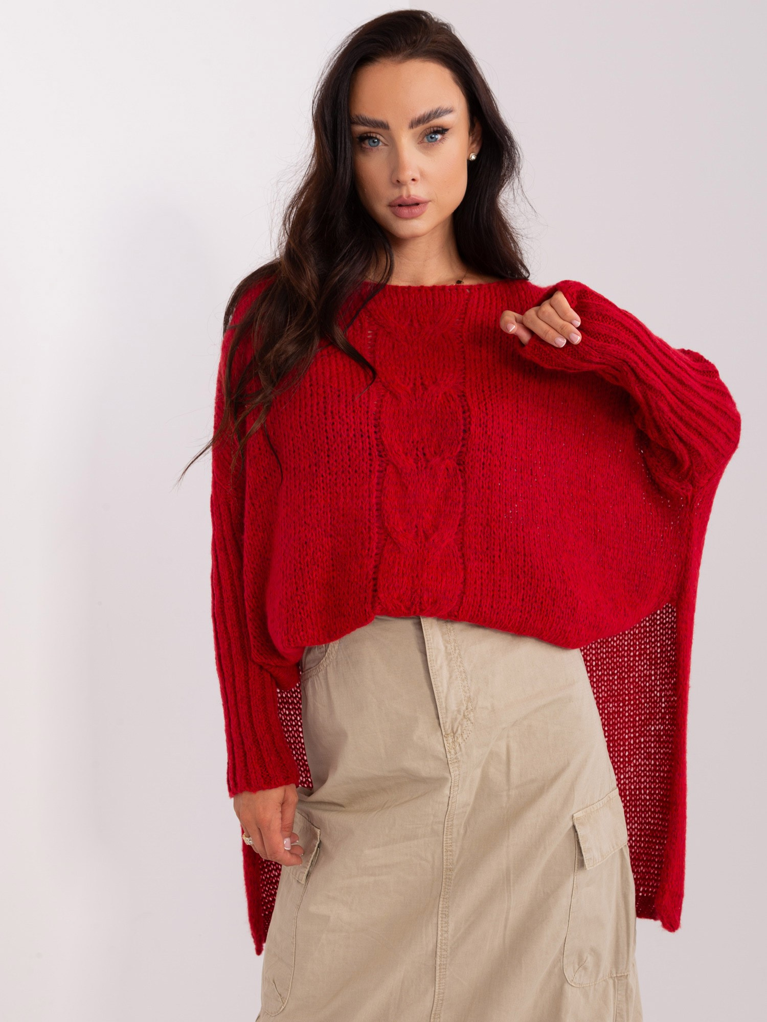 Tmavočervený asymetrický pletený sveter TW-SW-BI-559.45-dark red Veľkosť: ONE SIZE