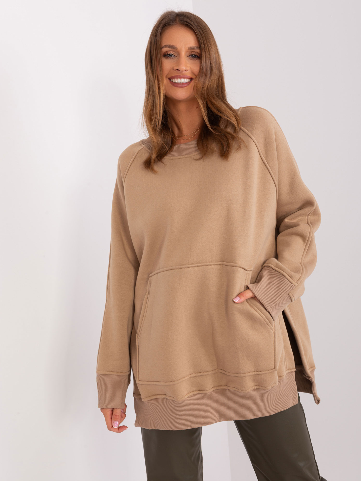 Camel vyteplená oversize mikina bez kapucne EM-BL-664.98P-brown Veľkosť: ONE SIZE