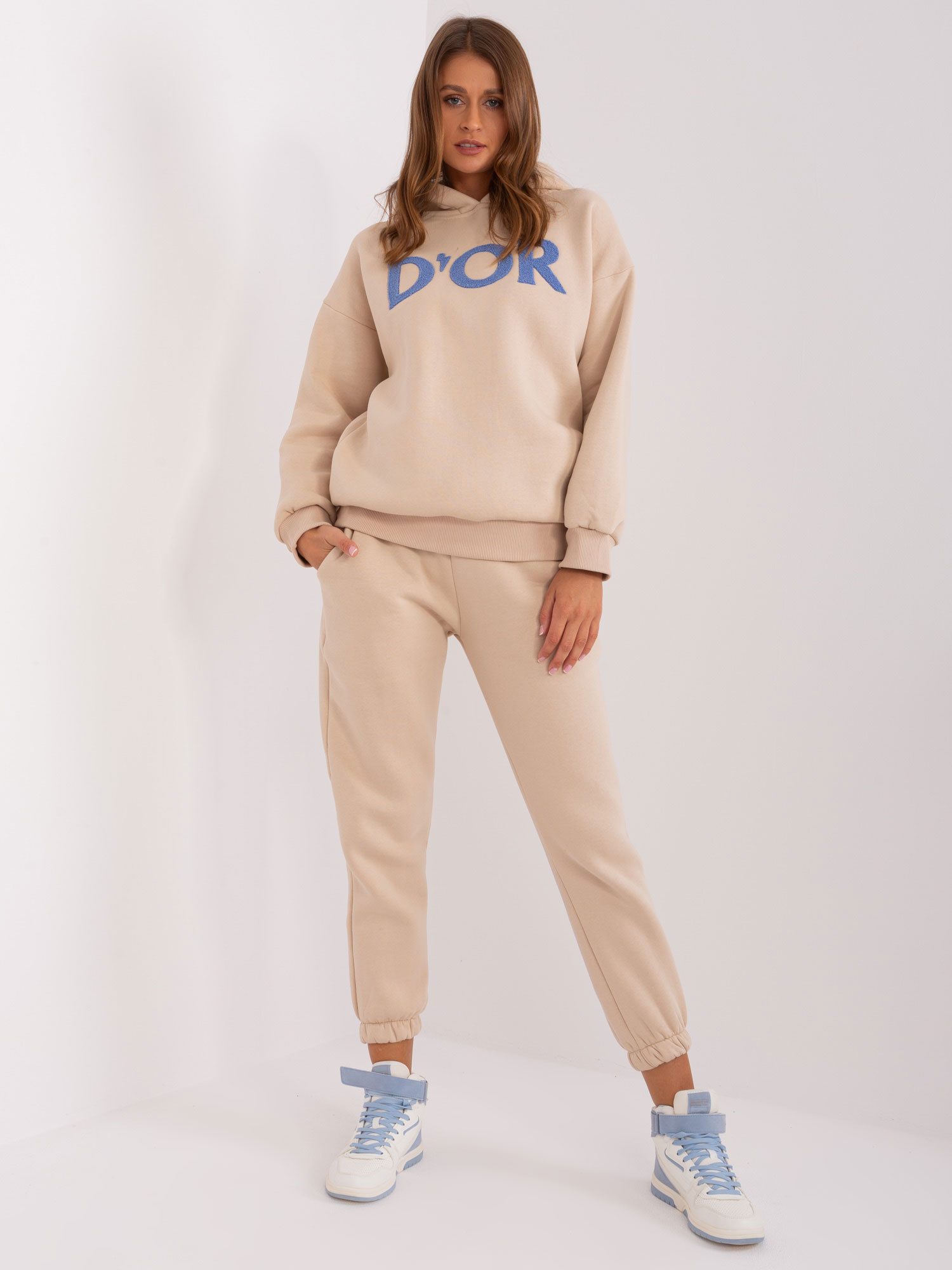 Béžová tepláková súprava EM-KMPL-802.97P-beige Veľkosť: ONE SIZE