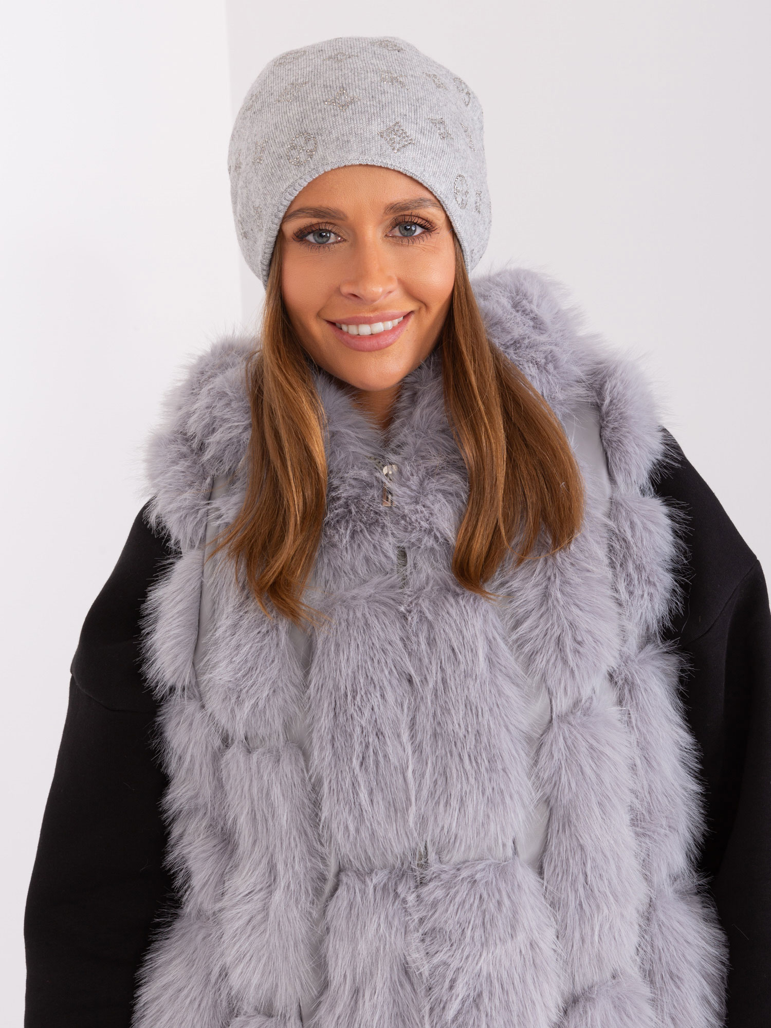 Sivá vzorovaná čiapka -AT-SK-2325.86-grey Veľkosť: ONE SIZE