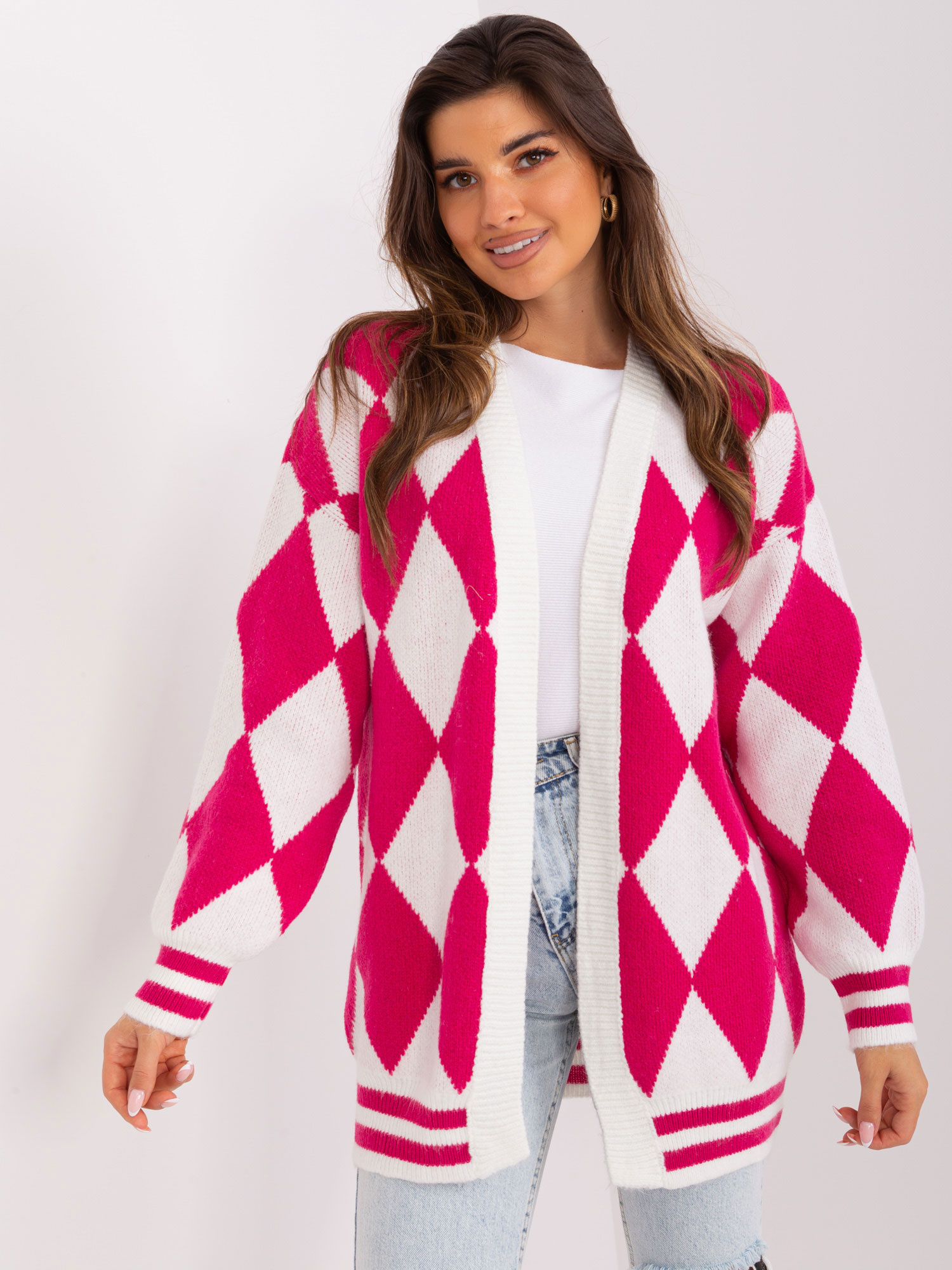 Bielo-ružový vzorovaný kardigán BA-SW-0313.29X-fuchsia Veľkosť: ONE SIZE
