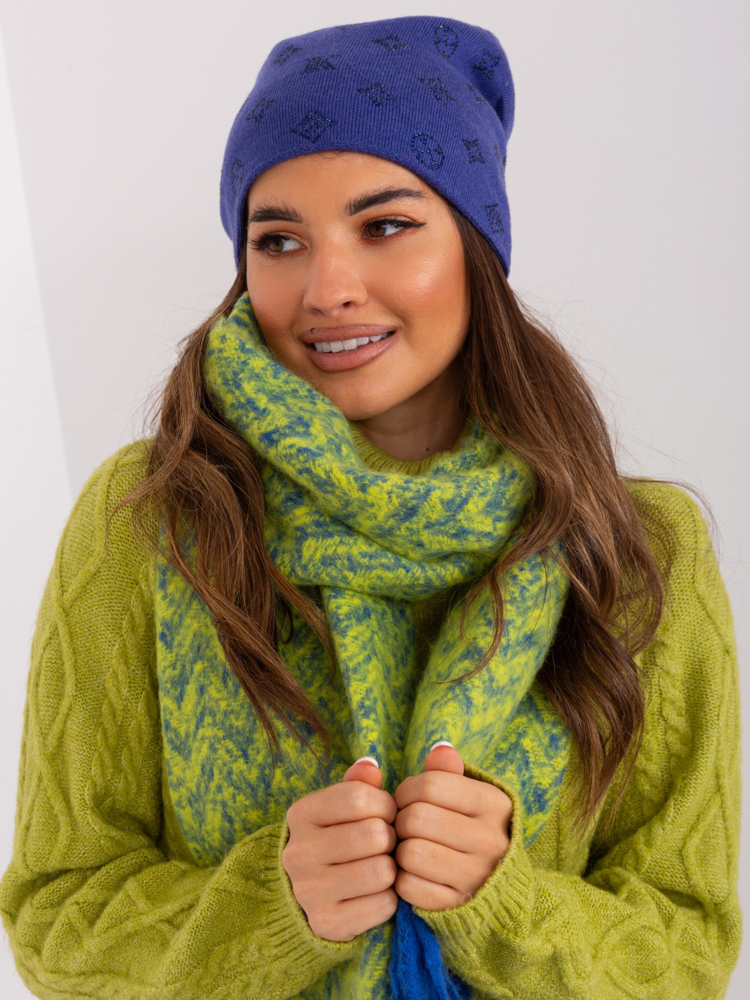 Tmavomodrá čiapka so vzormi -AT-SK-2325.86-dark blue Veľkosť: ONE SIZE