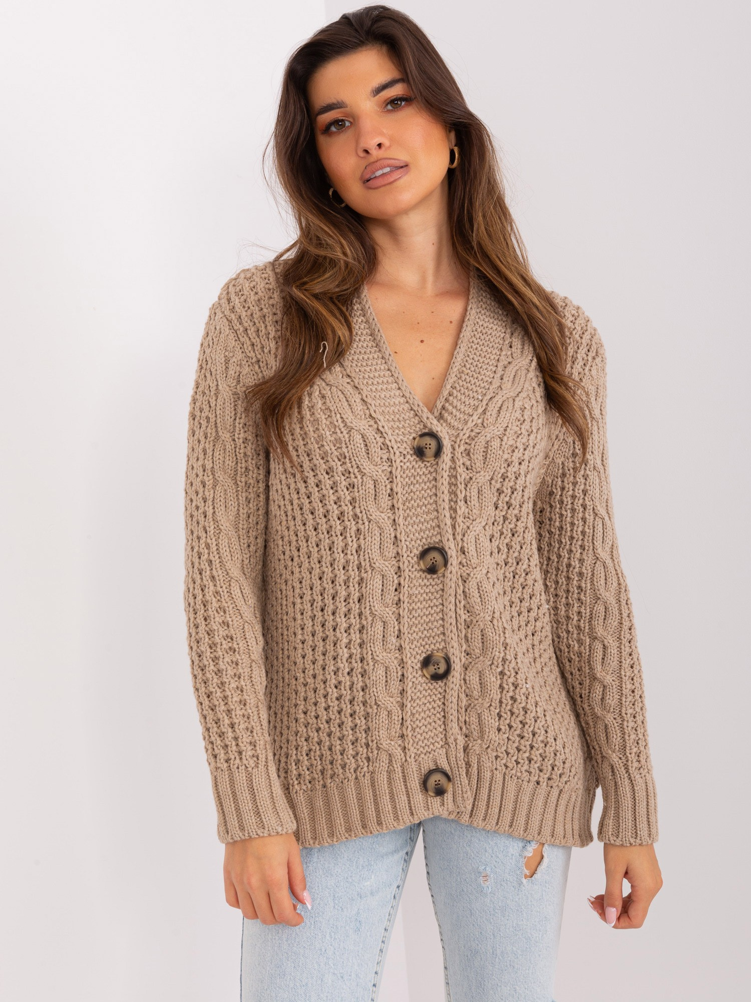 Tmavobéžový pletený sveter na gombíky BA-SW-8001-1.16P-dark beige Veľkosť: ONE SIZE