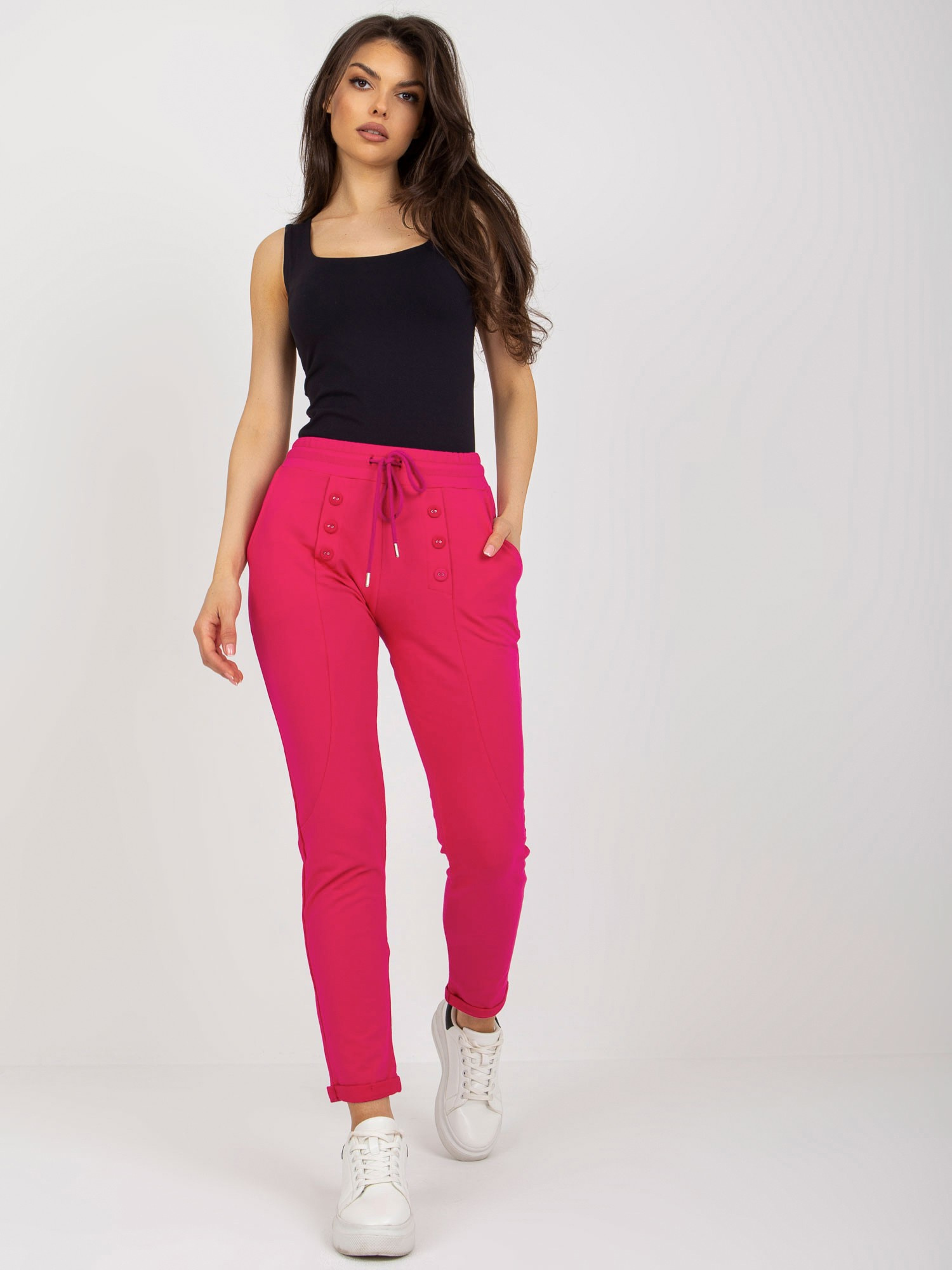 Tmavoružové dámske tepláky s ozdobnými gombíkmi -RV-DR-8692.21-fuchsiové Veľkosť: S/M