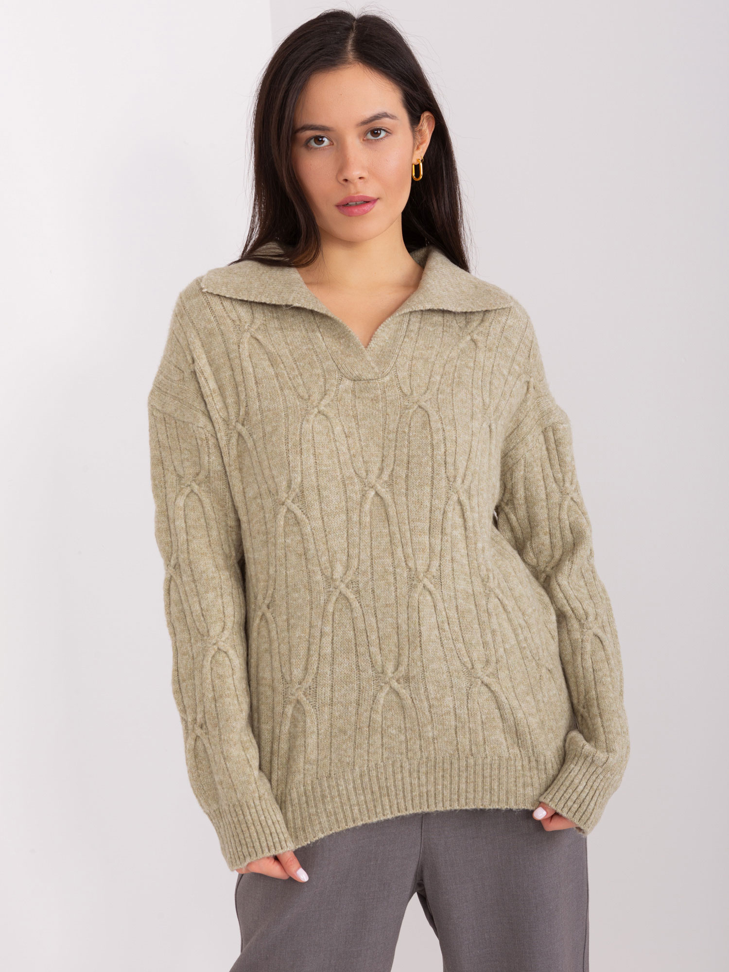 Khaki sveter s golierom -AT-SW-2349-2.27-khaki Veľkosť: ONE SIZE