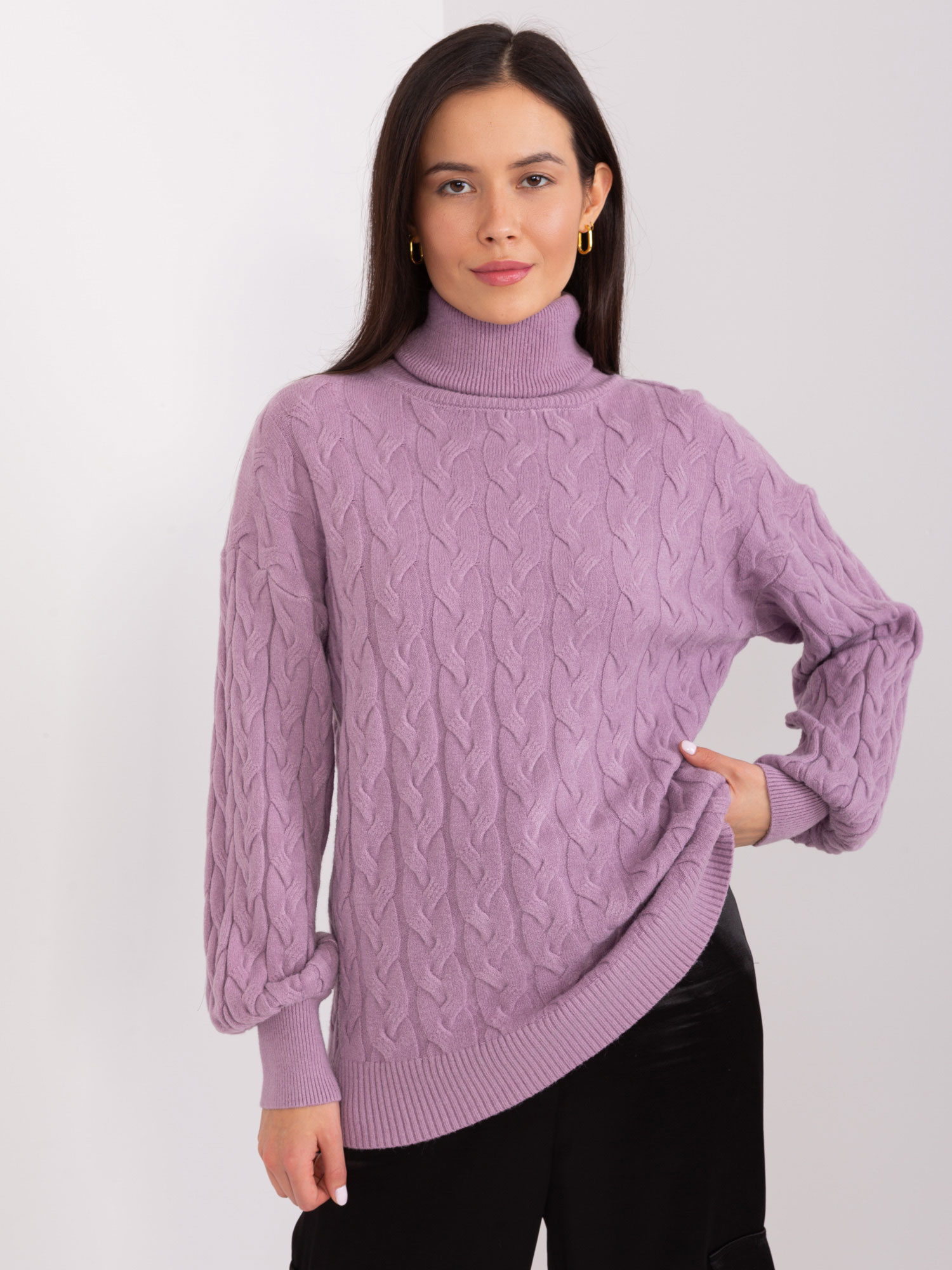 Svetlofialový rolák s vrkôčikovým vzorom -AT-SW-2348.88-jasny fioletowy Veľkosť: ONE SIZE