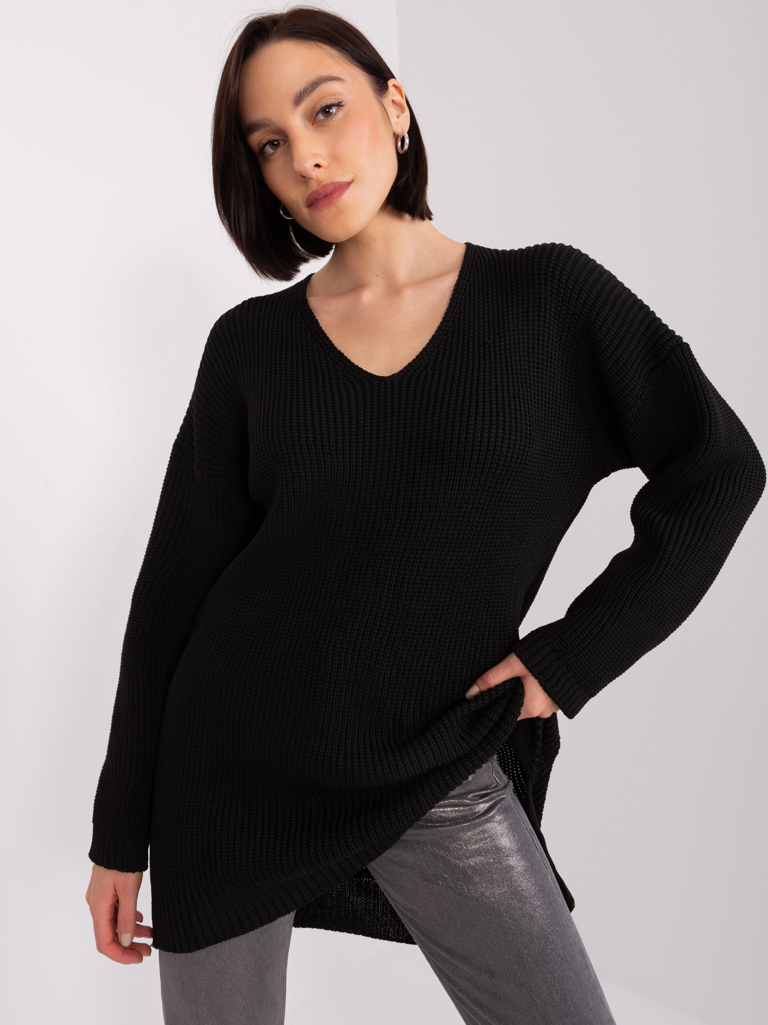 Čierne pletené svetrové šaty BA-SK-8052.50P-black Veľkosť: ONE SIZE