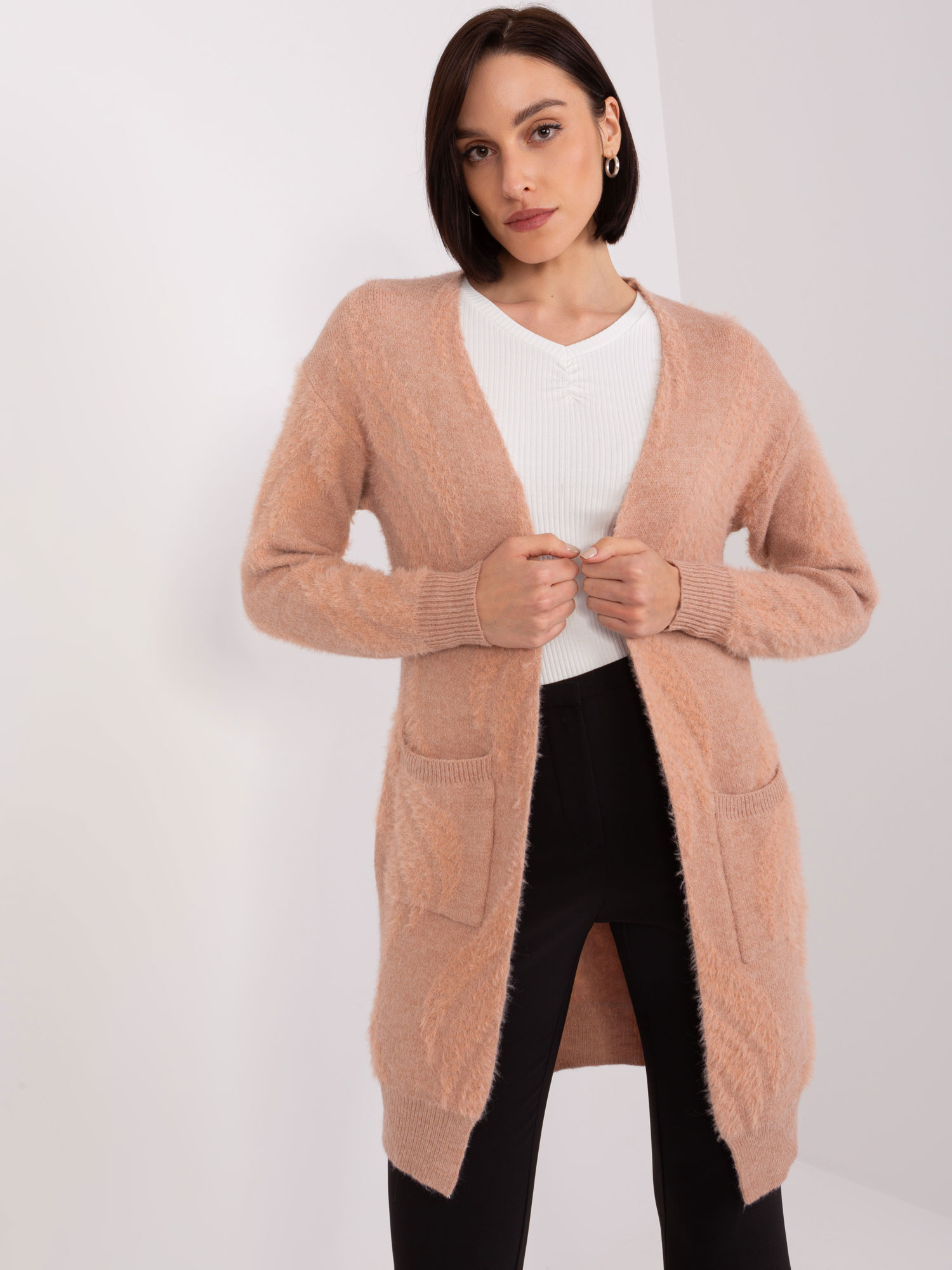 Marhuľový mäkký kardigán s vreckami -AT-SW-234501.00P-peach Veľkosť: ONE SIZE