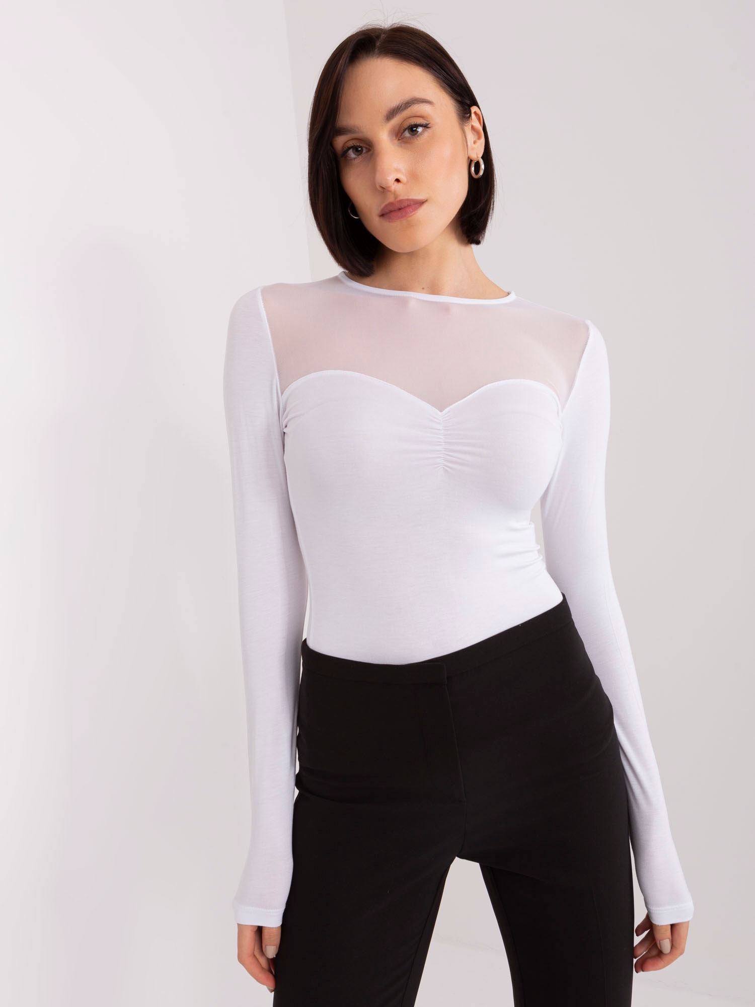 Biela elegantná priesvitná blúzka RV-BZ-9202.10X-white Veľkosť: XL