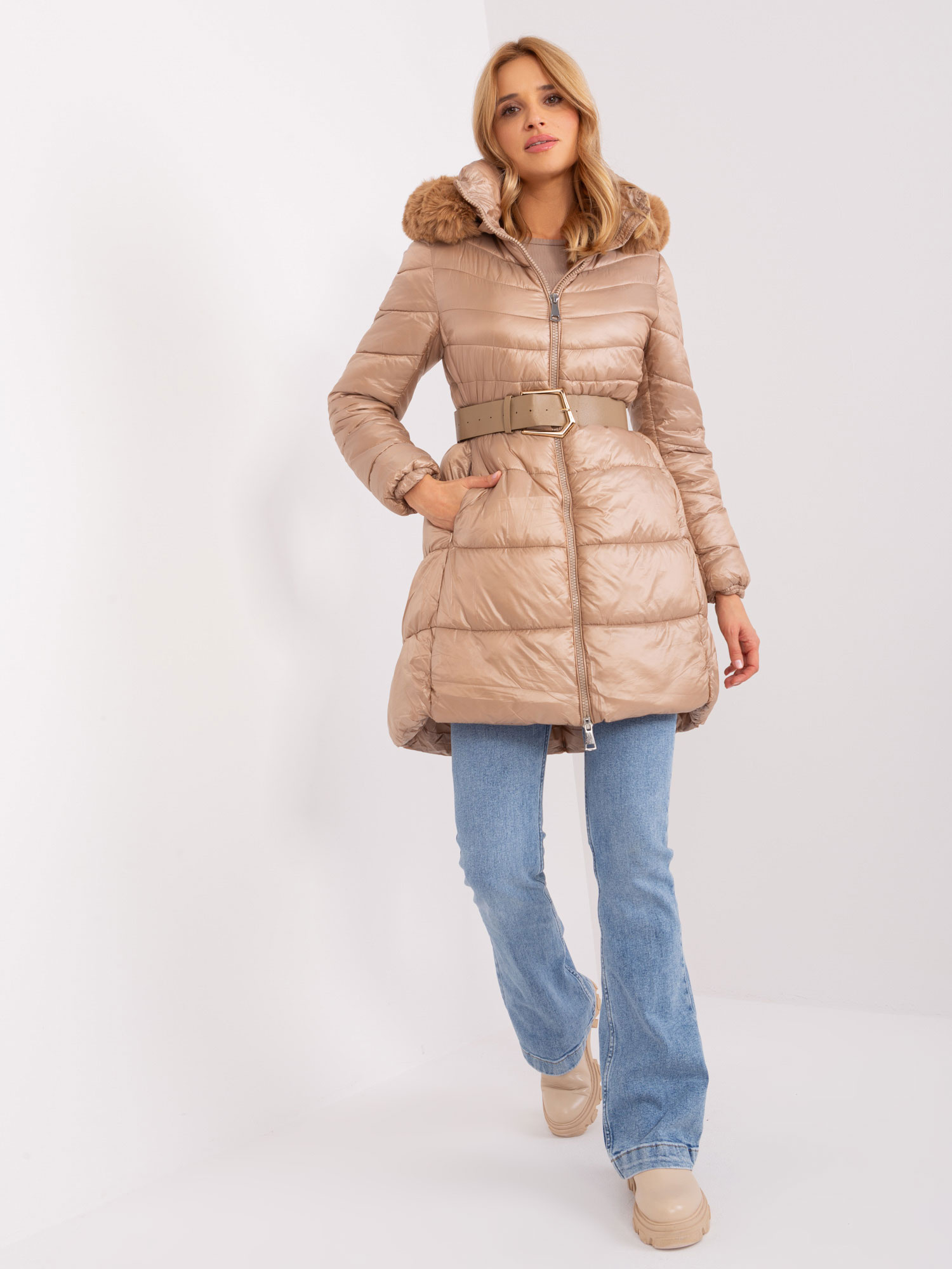 Tmavobéžová bunda s pásikom -NM-KR-TR8173.96P-dark beige Veľkosť: S