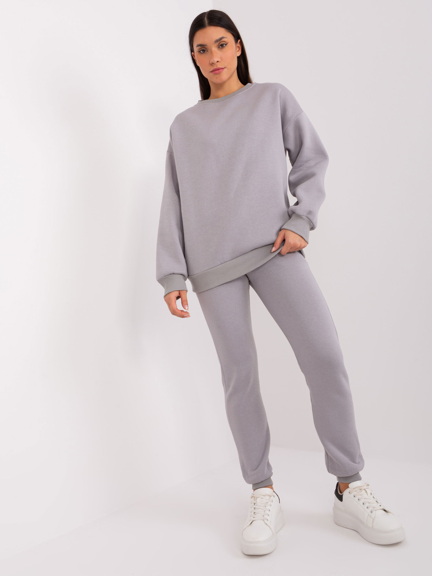 Sivá tepláková súprava EM-KMPL-017.02-grey Veľkosť: ONE SIZE