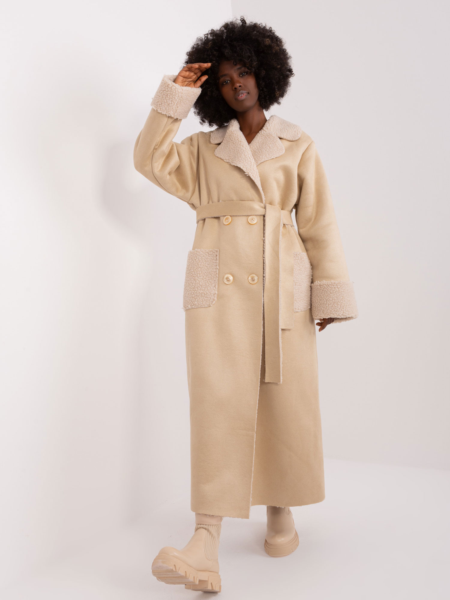 Béžový dlhý kabát s opaskom -LK-PL-509460.00P-beIge Veľkosť: L/XL