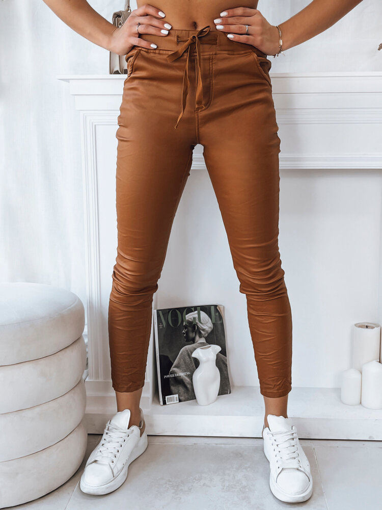 Svetlohnedé koženkové nohavice s elastickým pásom LIZZY UY1779 Veľkosť: S