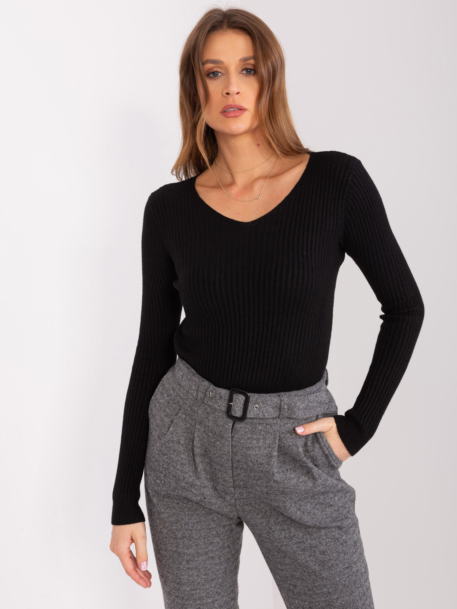Čierny rebrovaný sveter -PM-SW-WJ92927A.31-czarny Veľkosť: ONE SIZE