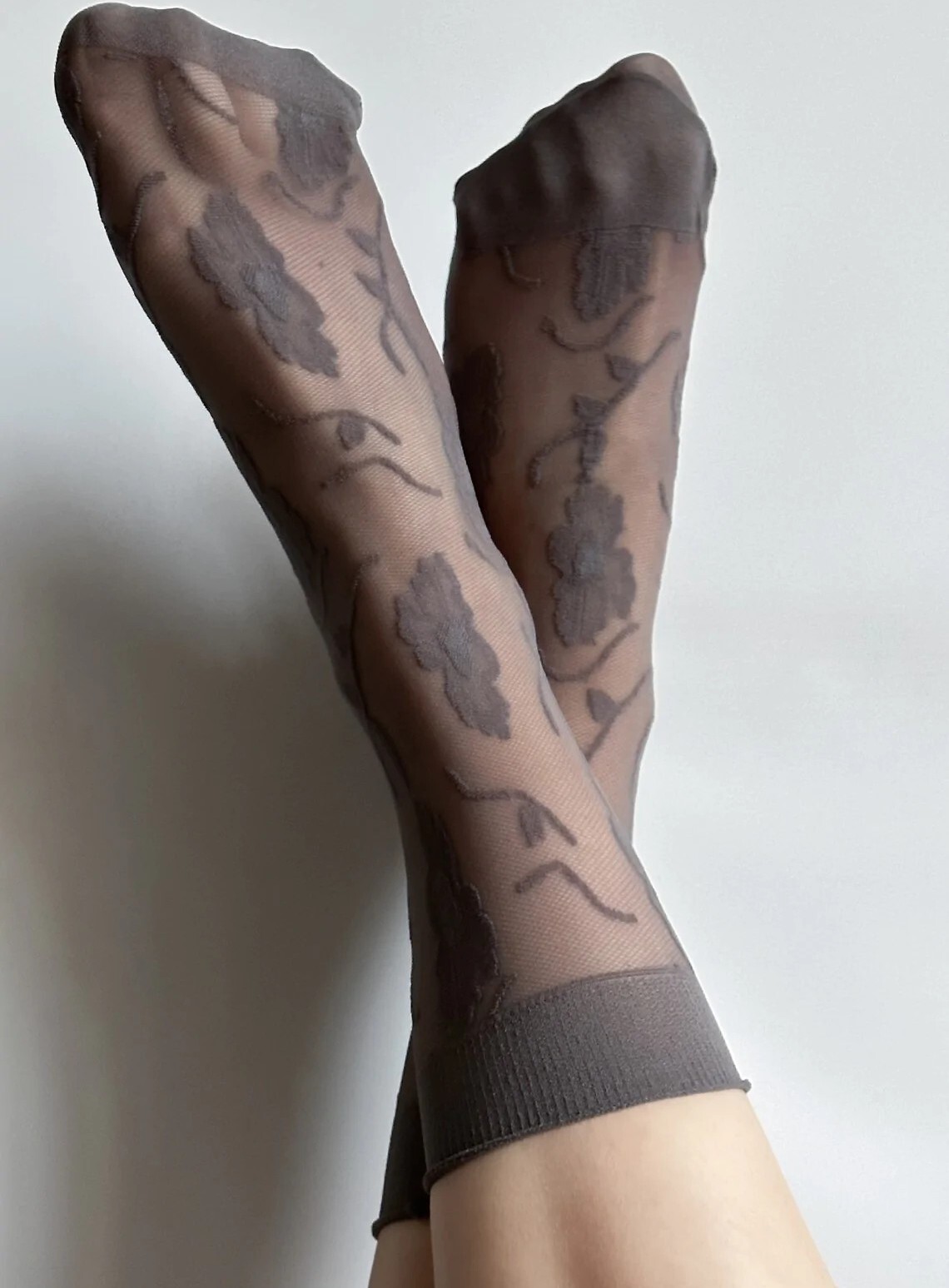 Krajkované ponožky Veneziana Fiore Veľkosť: ONE SIZE, Barva: Grafitová