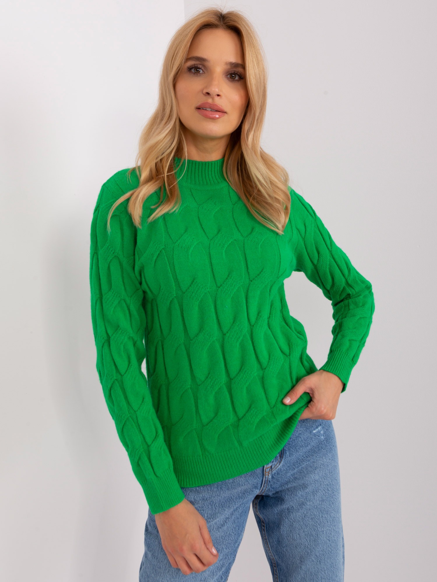 ZELENÝ TEPLÝ SVETER S ROLÁKOM AT-SW-2235.00P-GREEN Veľkosť: ONE SIZE