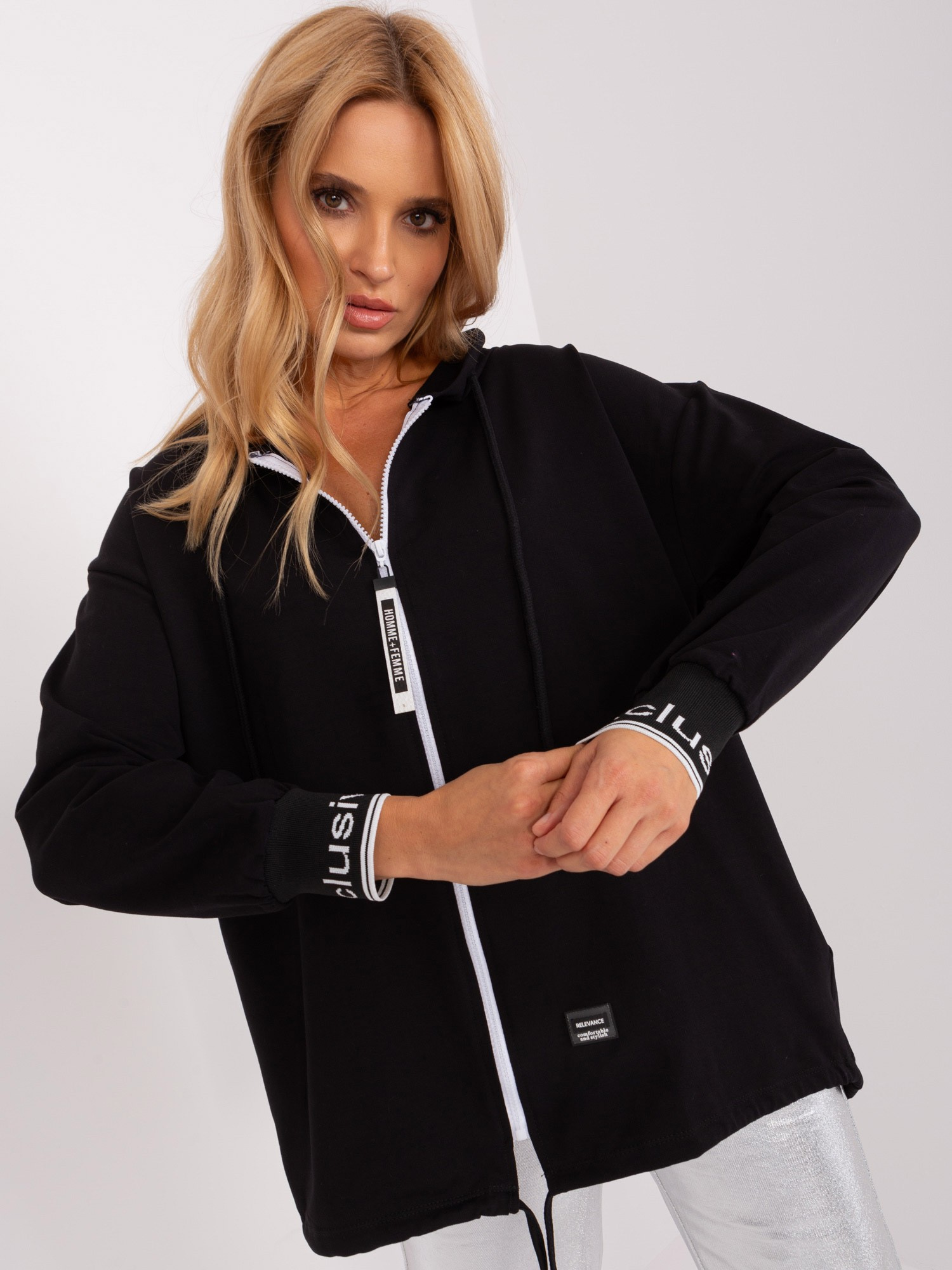 Čierna asymetrická mikina na zips RV-BL-9096.43P-black Veľkosť: S/M