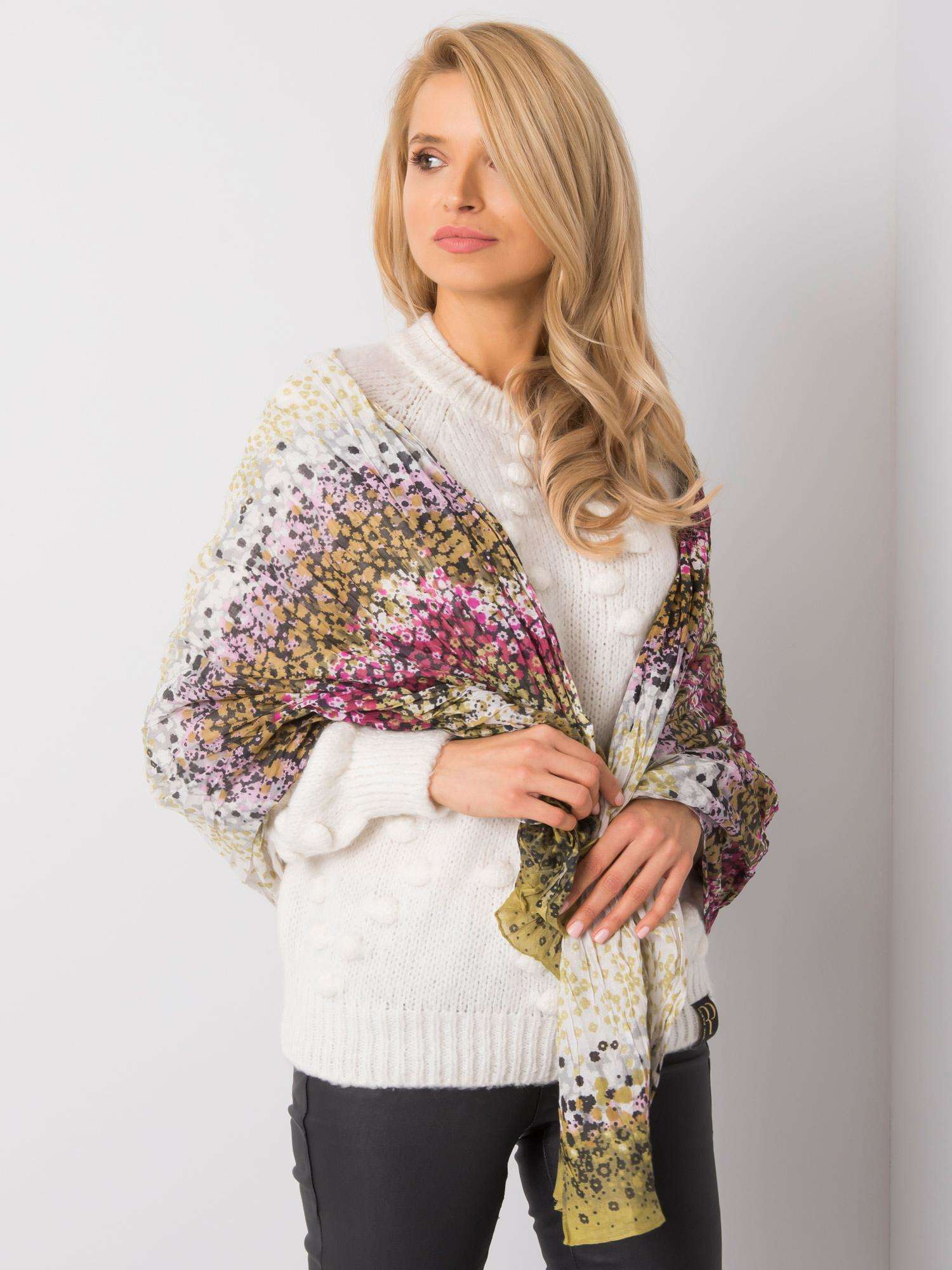 Zelená šatka s ružovými vzormi -AT-CH-205095-green Veľkosť: ONE SIZE