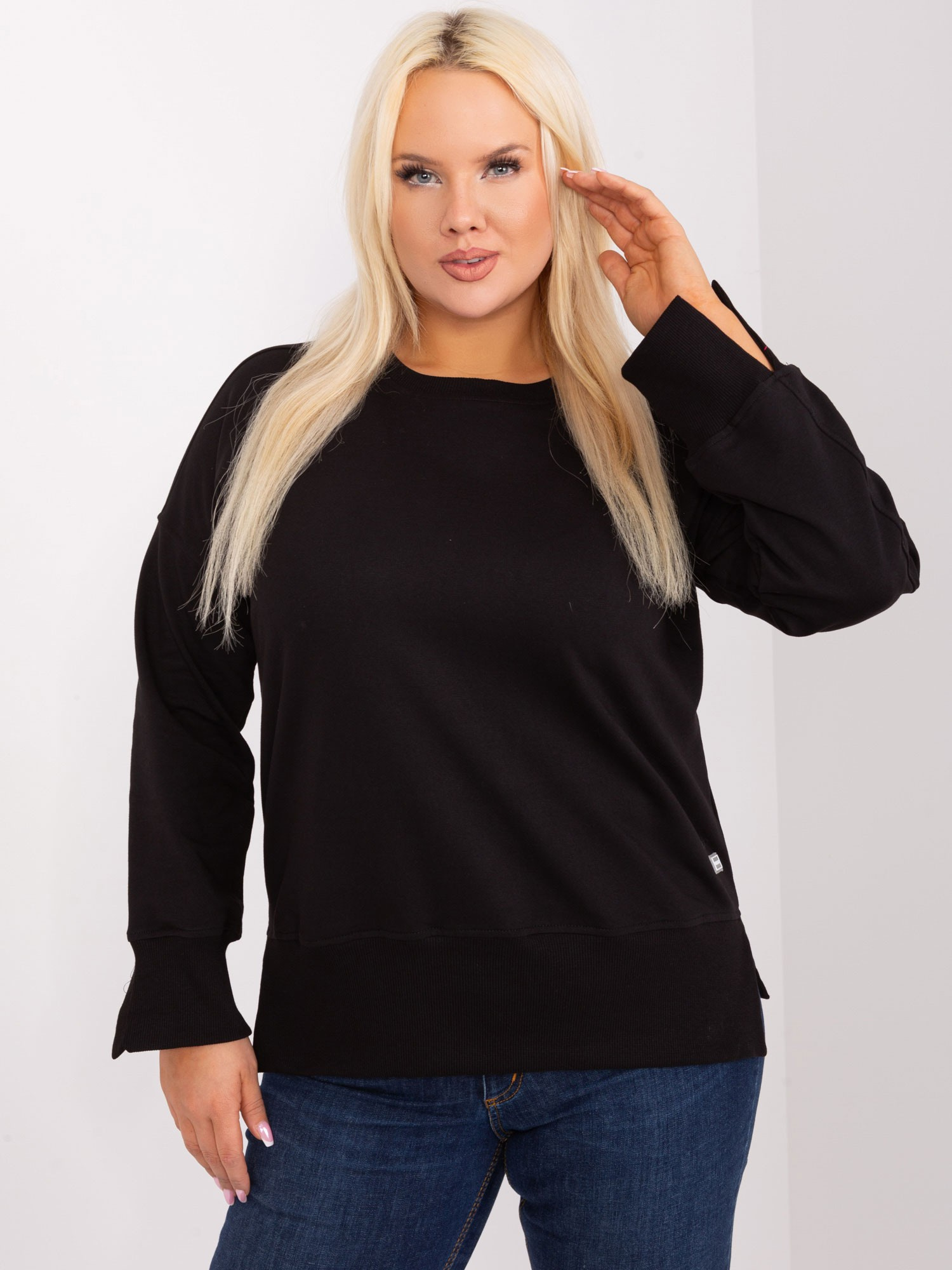 Čierna basic mikina -RV-BZ-9198.10X-black Veľkosť: ONE SIZE