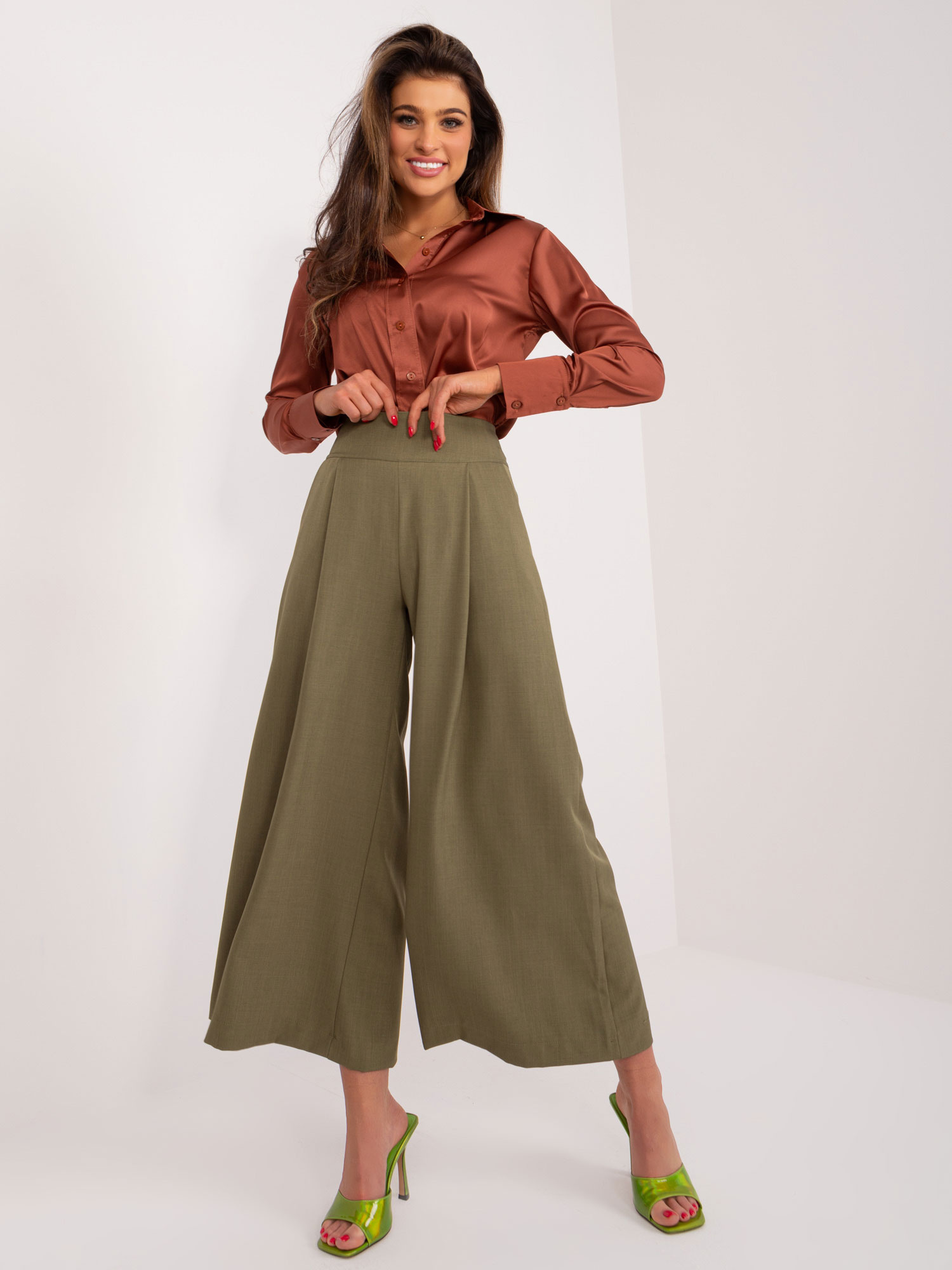 Khaki široké elegantné nohavice DHJ-SP-7723.09-khaki Veľkosť: L