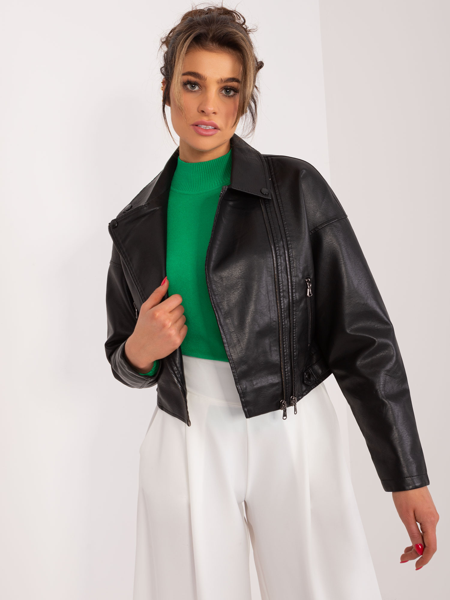 Čierna oversize koženková bunda MBM-KR-R-2716.19-black Veľkosť: 2XL