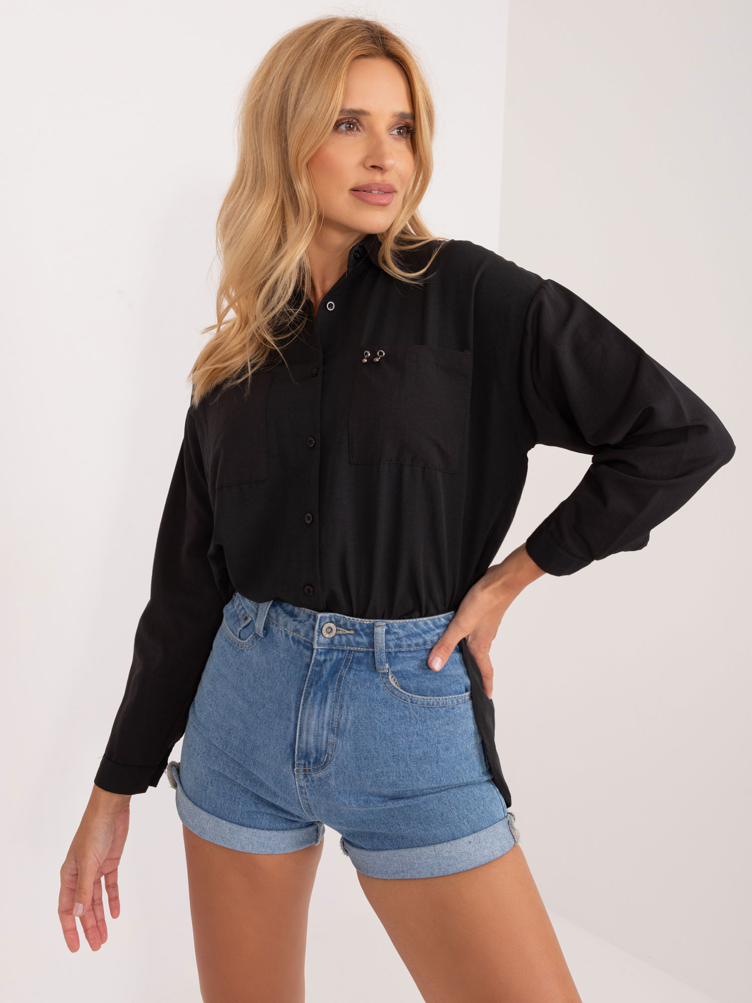 Čierna košeľa s vreckami BA-KS-0317.76-black Veľkosť: S