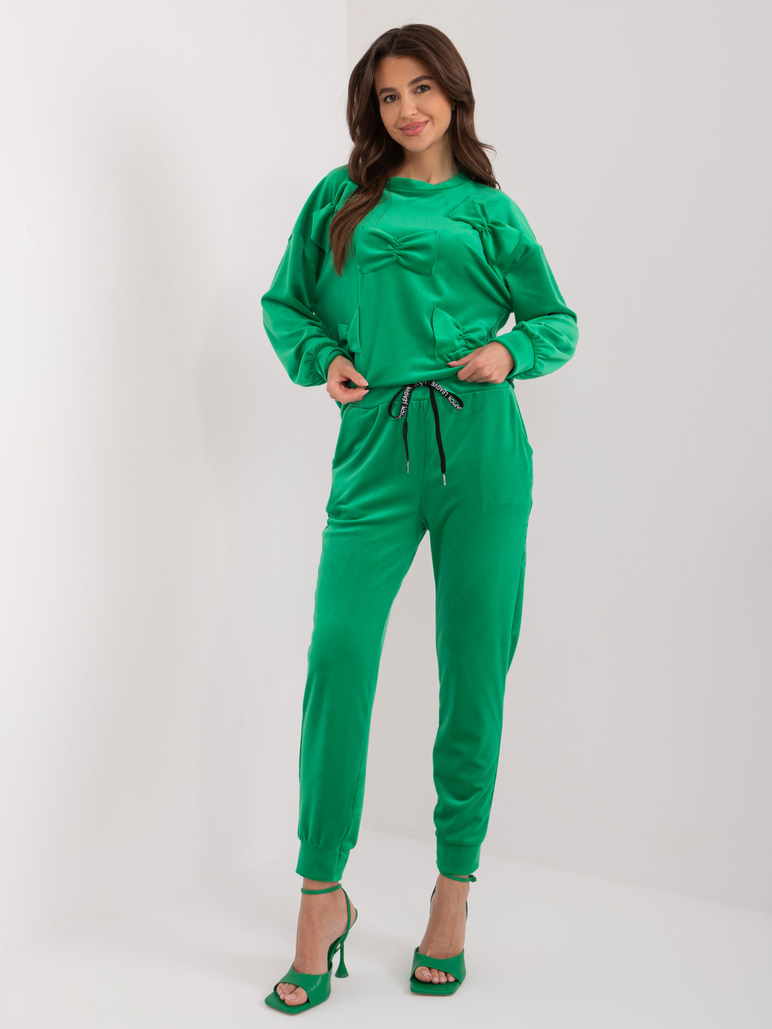 Zelená súprava s mašličkami -DHJ-KMPL-8850.68-green Veľkosť: ONE SIZE