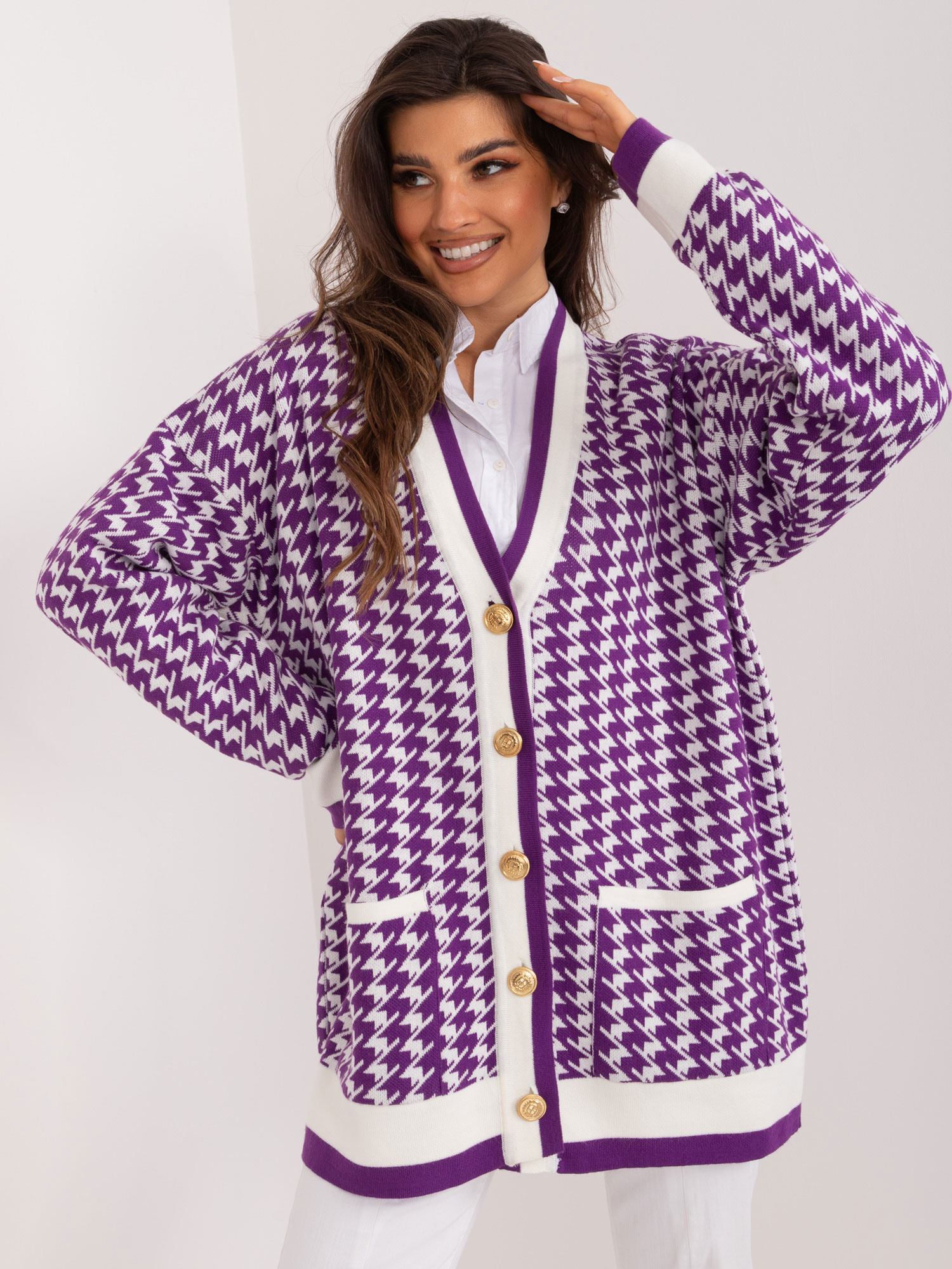 Bielo-fialový vzorovaný elegantný kardigán BA-SW-1480.06-purple Veľkosť: ONE SIZE