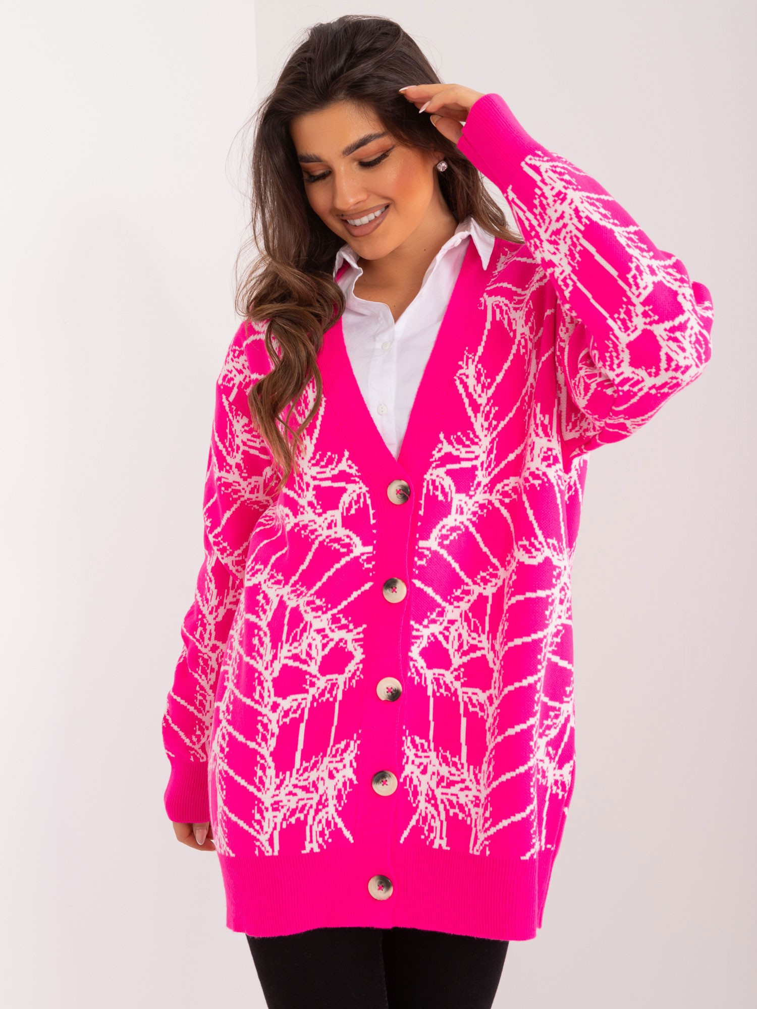 Tmavoružový vzorovaný Kardigán na gombíky -BA-SW-2040.78-fluo pink Veľkosť: ONE SIZE