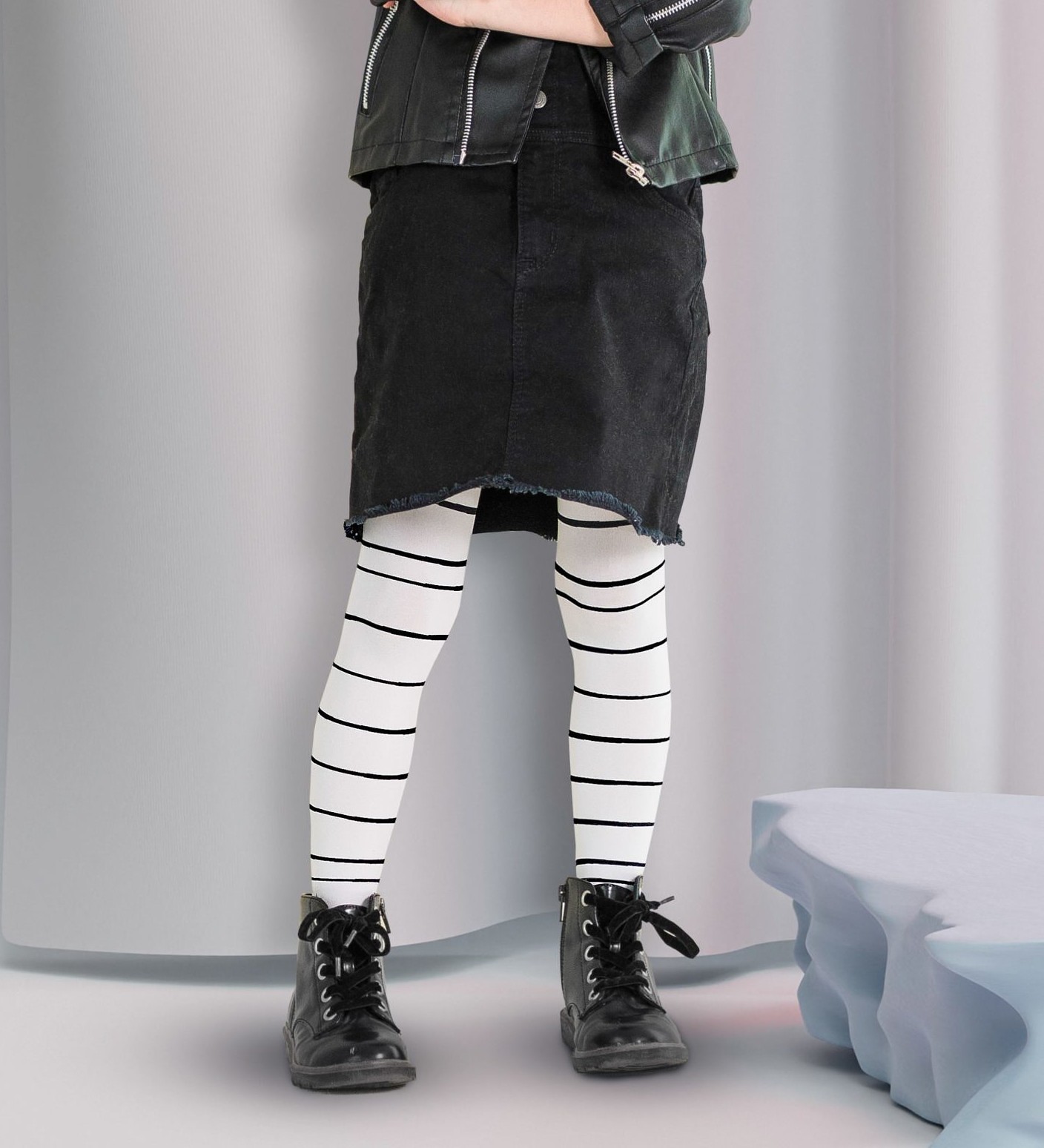 Dievčenské pruhované pančuchy Knittex DR 2406 Wednesday 40 deň Veľkosť: 128/134, Barva: biela