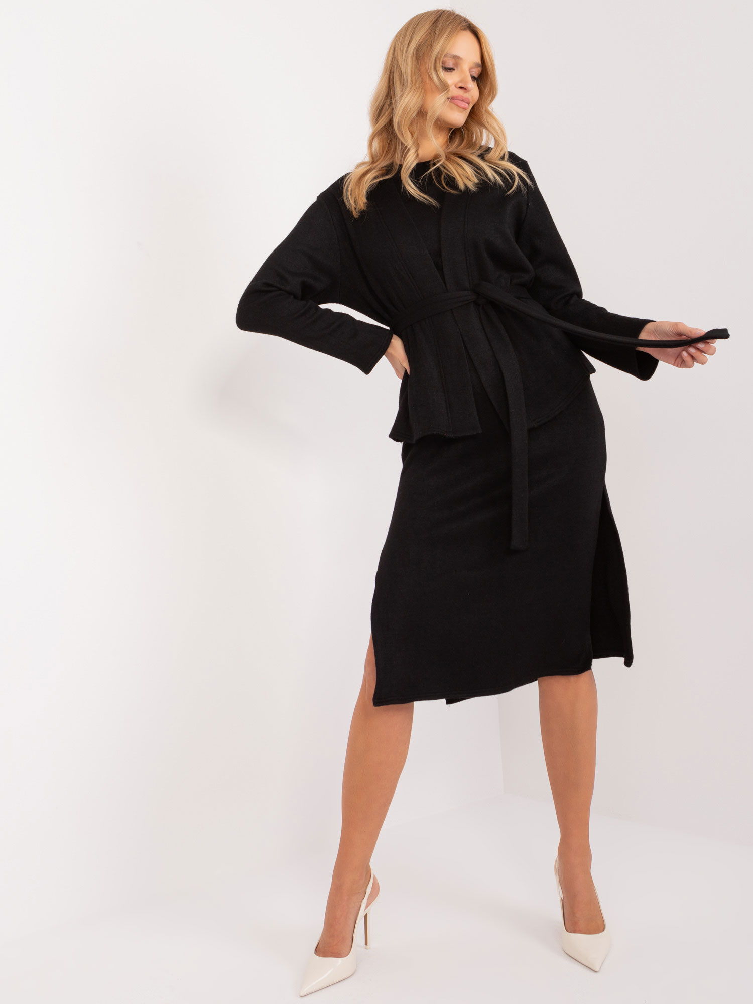 Čierny komplet šiat a svetra -LK-KMPL-509547.05-black Veľkosť: S/M