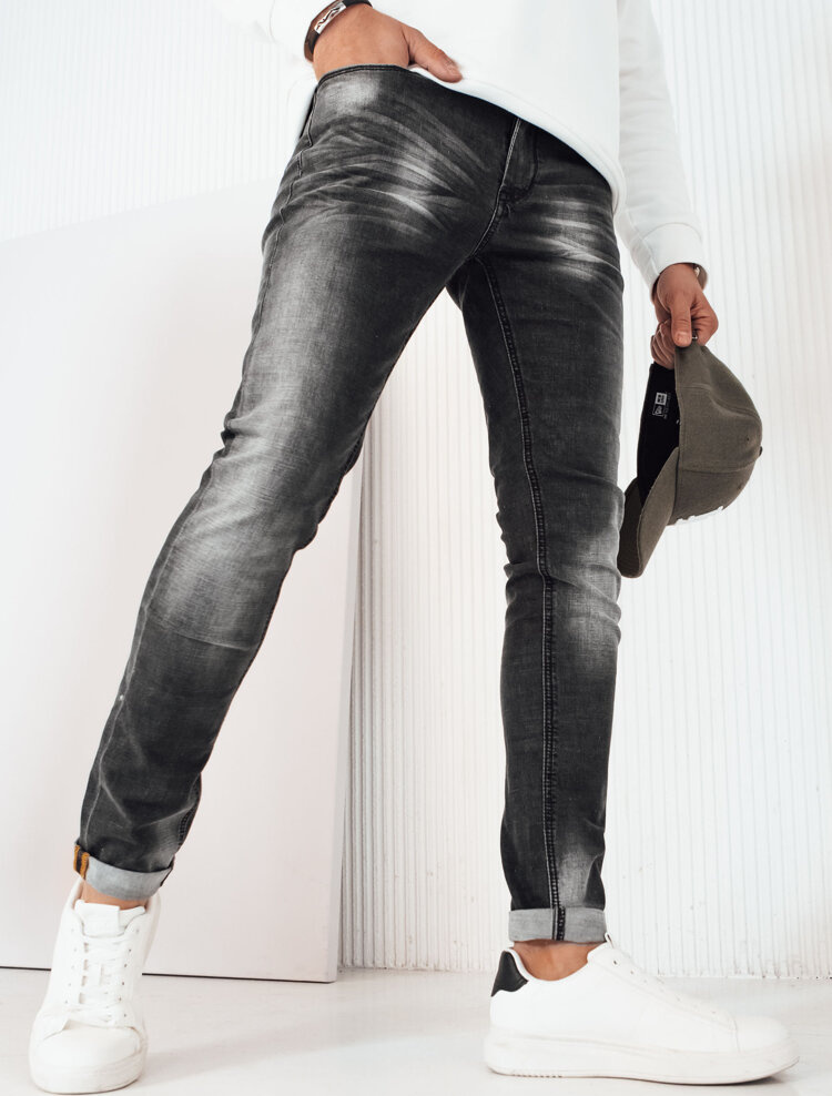 Čierne džínsové nohavice UX4236 Veľkosť: 29