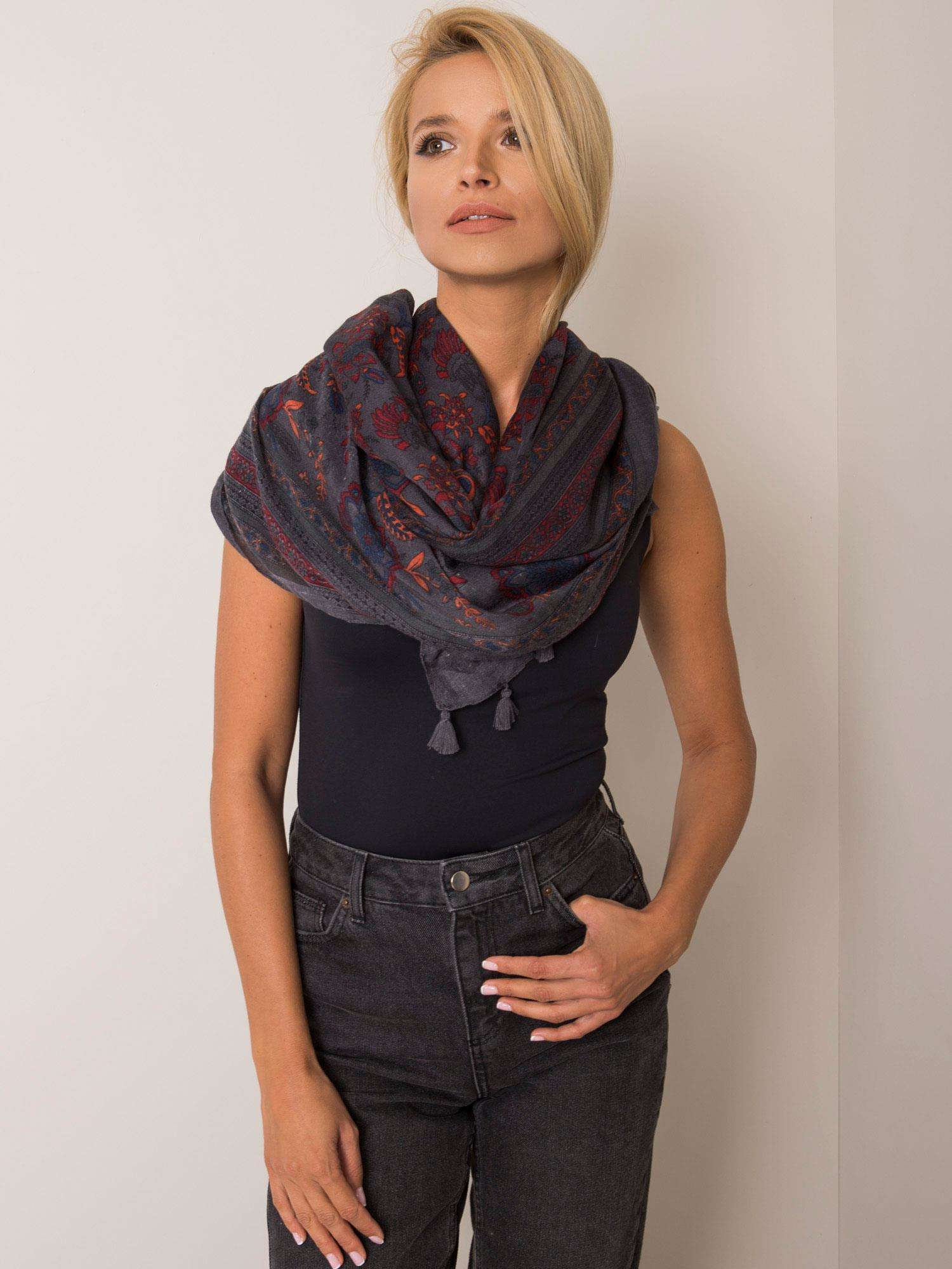 Tmavosivá dámska šatka so vzormi AT-CH-LM308209-grey Veľkosť: ONE SIZE