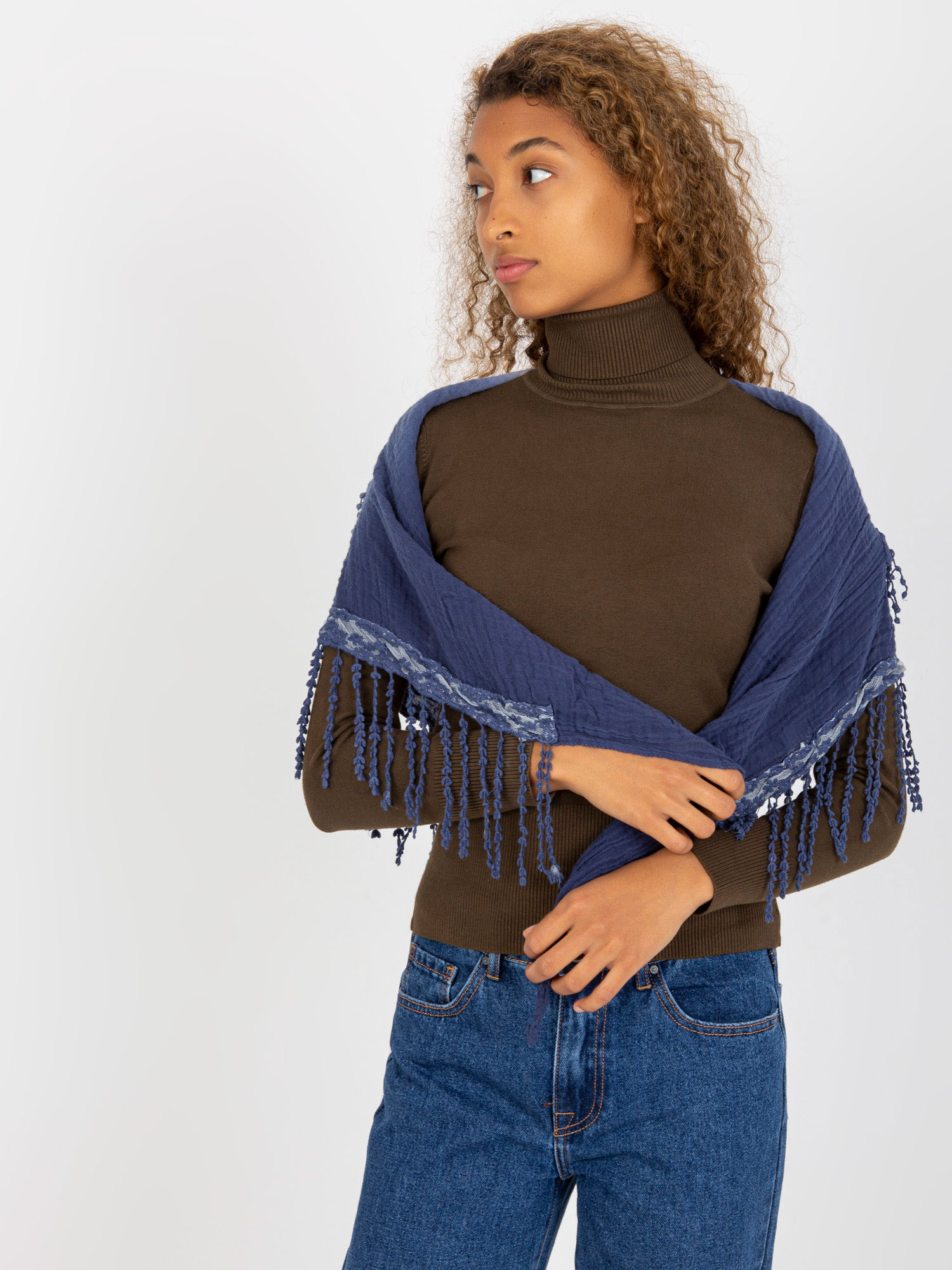 Modrá šatka so strapcami -AT-CH-0411.68P-dark green Veľkosť: ONE SIZE