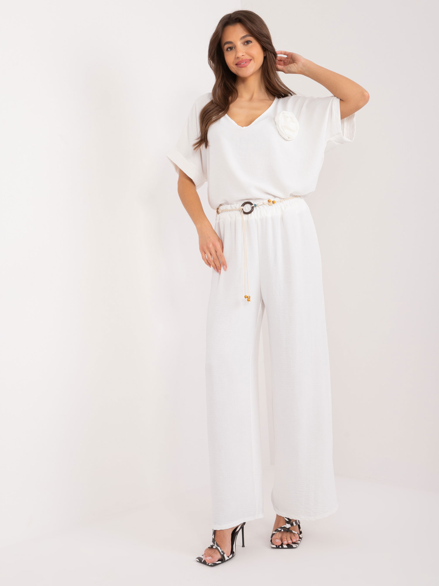 Biele rovné nohavice s vysokým pásom -DHJ-SP-8927.19-white Veľkosť: ONE SIZE