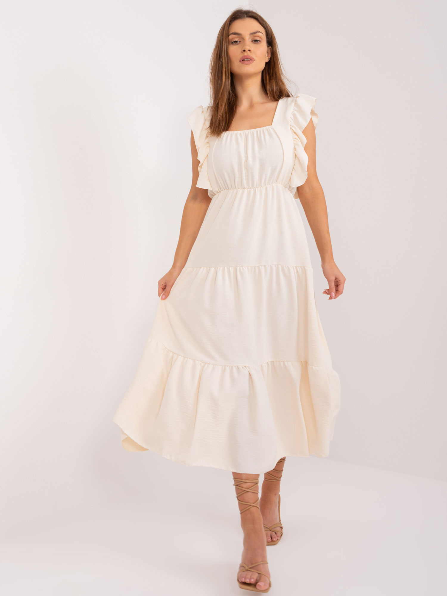 Krémové voľné šaty s volánmi -DHJ-SK-8352.04-creamy white Veľkosť: ONE SIZE
