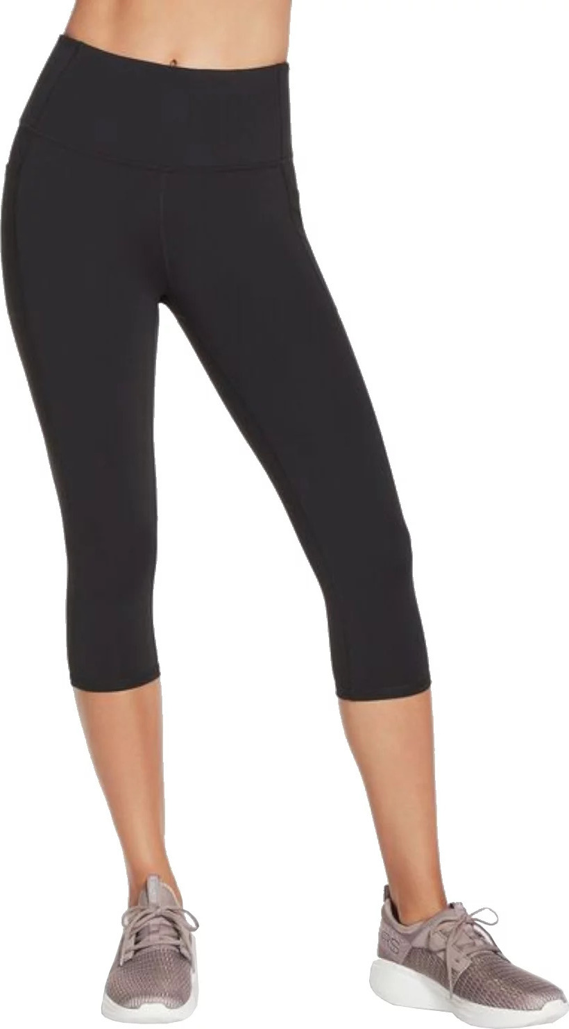 Čierne 3/4 legíny Skechers Go Walk High Waisted Capri Short W2CP2-BLK Veľkosť: XS
