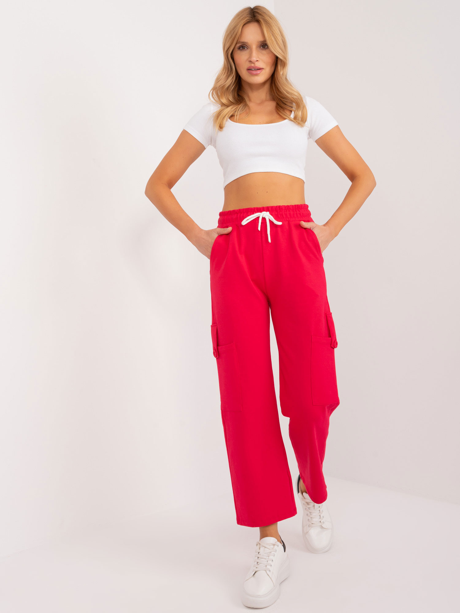 Červené široké tepláky s vreckami RV-DR-9676.89-red Veľkosť: S/M