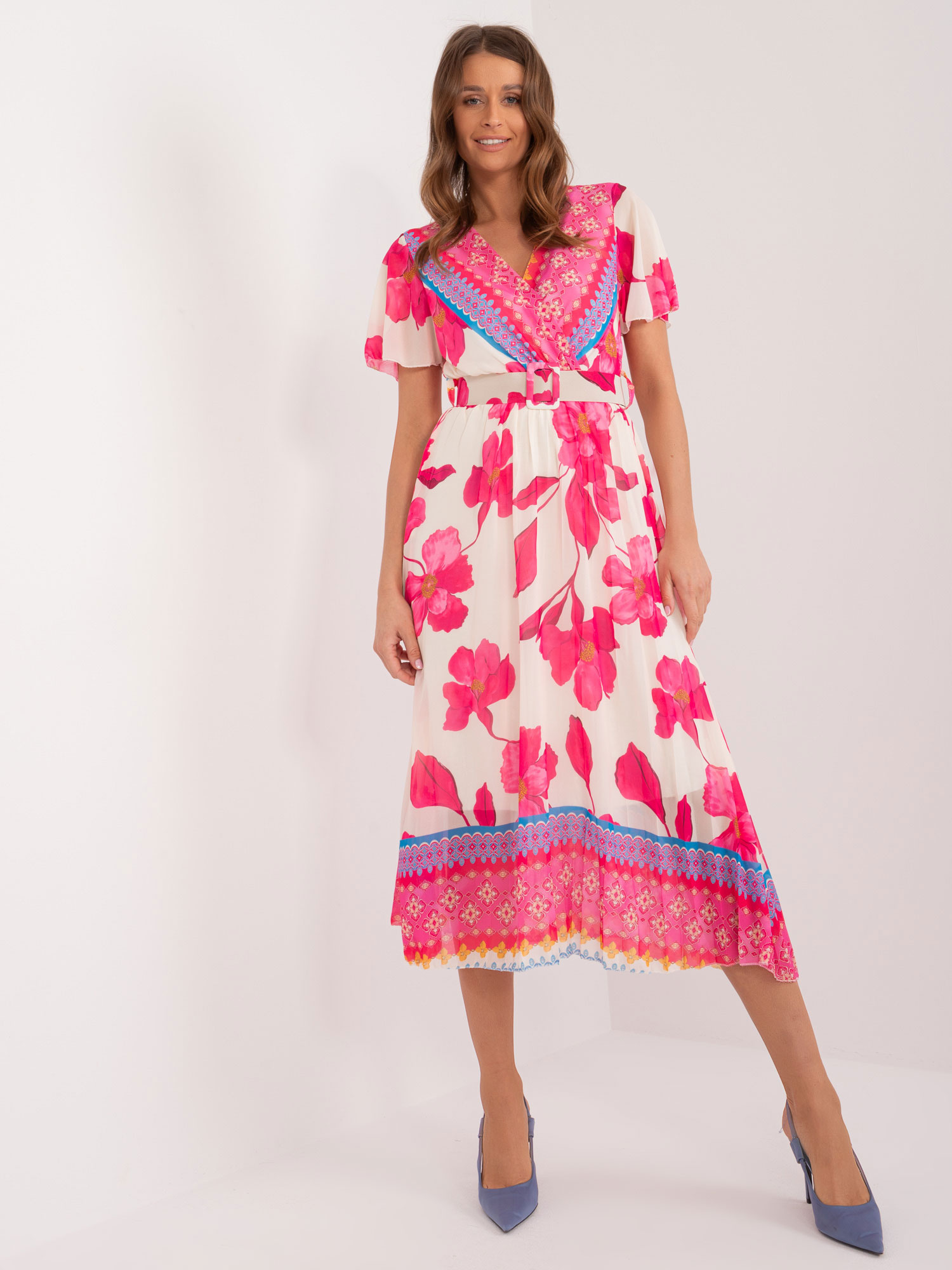 Smotanovo-ružové kvetované midi šaty s pásikom DHJ-SK-11331-5.19-dark pink Veľkosť: ONE SIZE