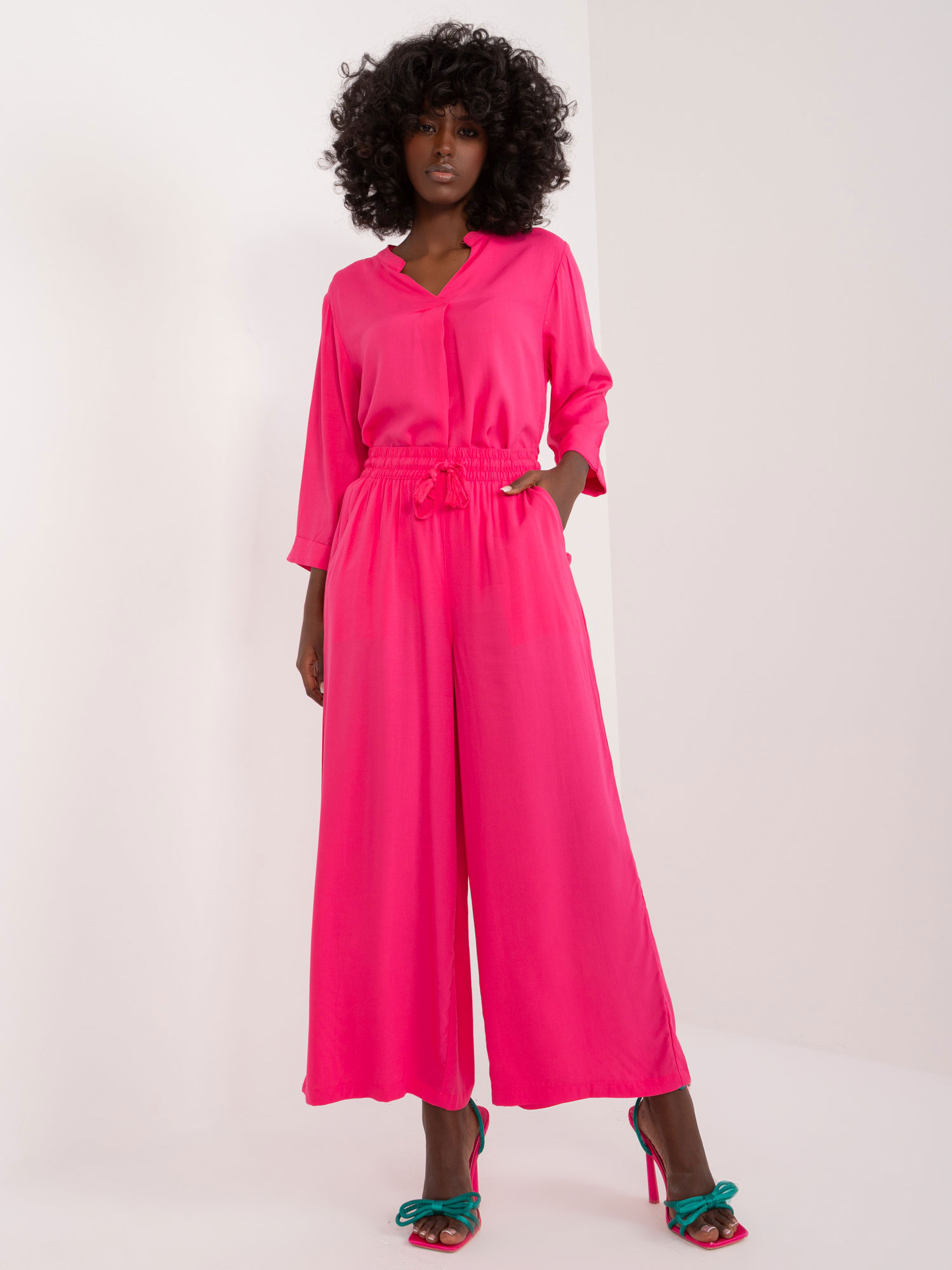 Tmavoružové široké letné nohavice D73761M62237D-dark pink Veľkosť: XS