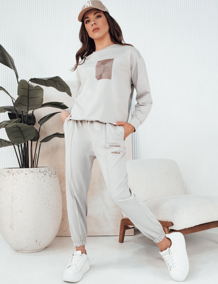 Svetlosivá tepláková súprava FUTURE AY1037 Veľkosť: S